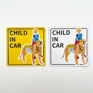 マグネット【CHILD IN CAR／トラ】