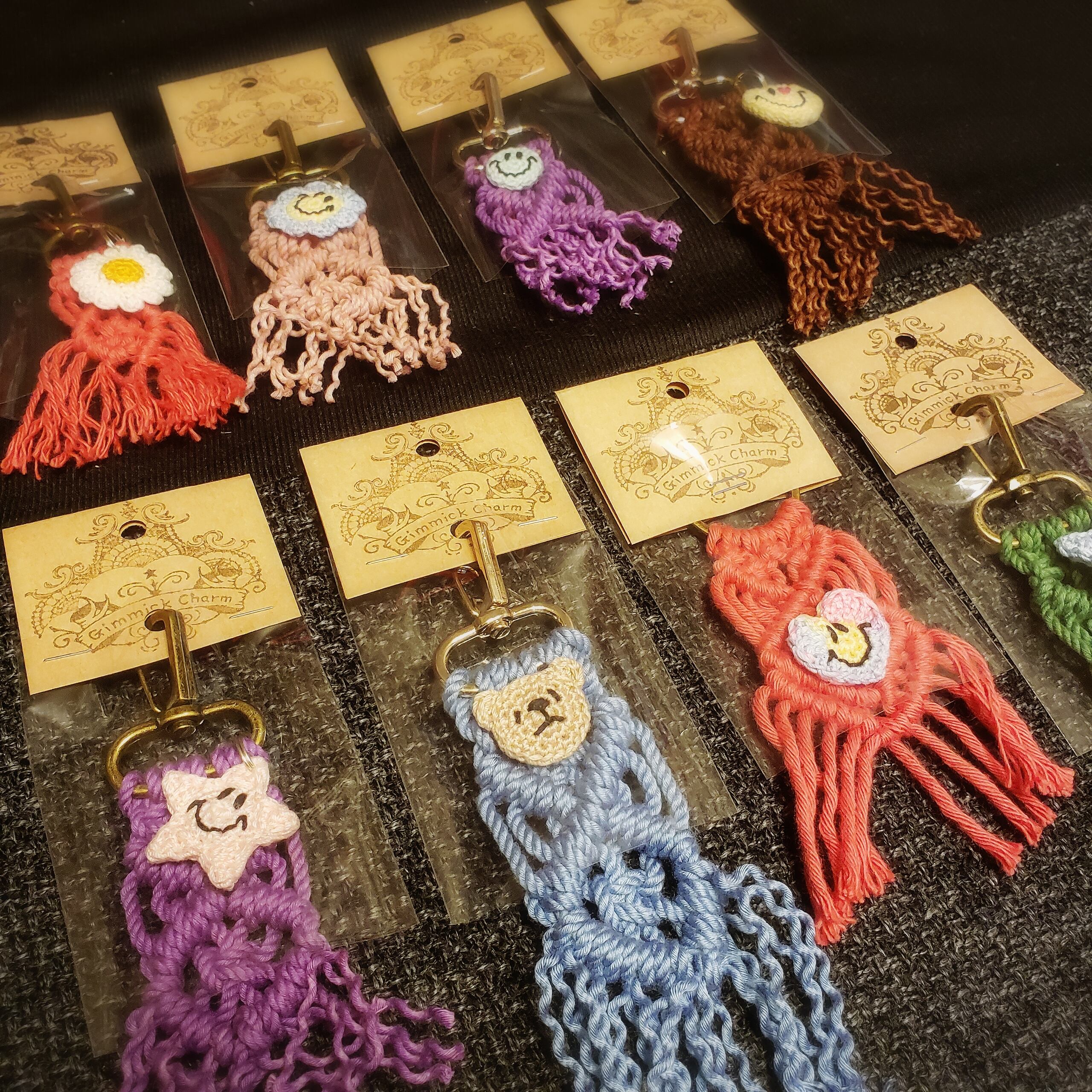 【J.M 様おまとめ】マクラメ☆キーホルダー☆フラワーSMILE☺☆4個セット bc9da721264abe599e1859560e1fcd