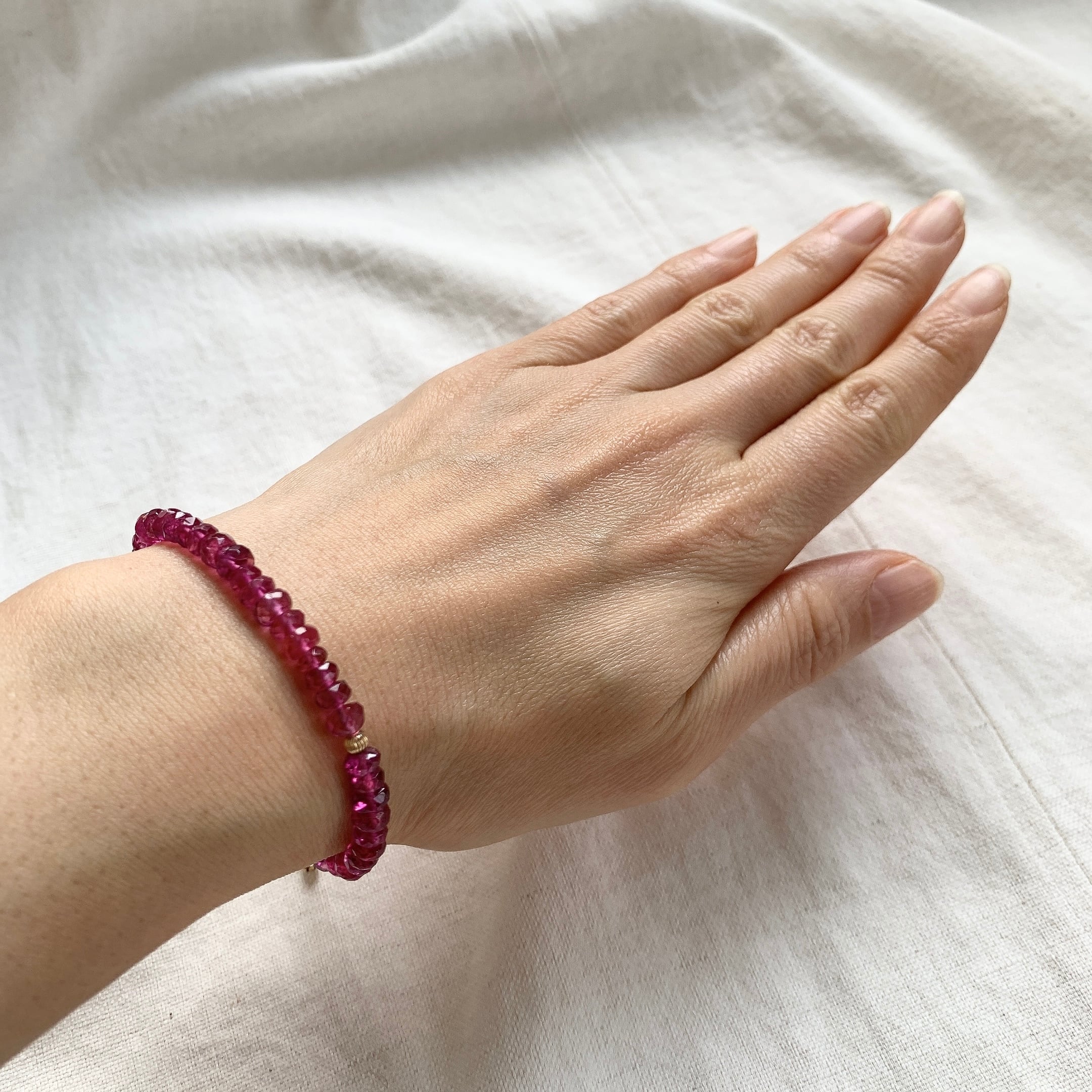 予約商品 】ピンクトルマリン ブレスレット14GF | SAKURA STONE 予約商品 】ピンクトルマリン ブレスレット14GF | SAKURA STONE