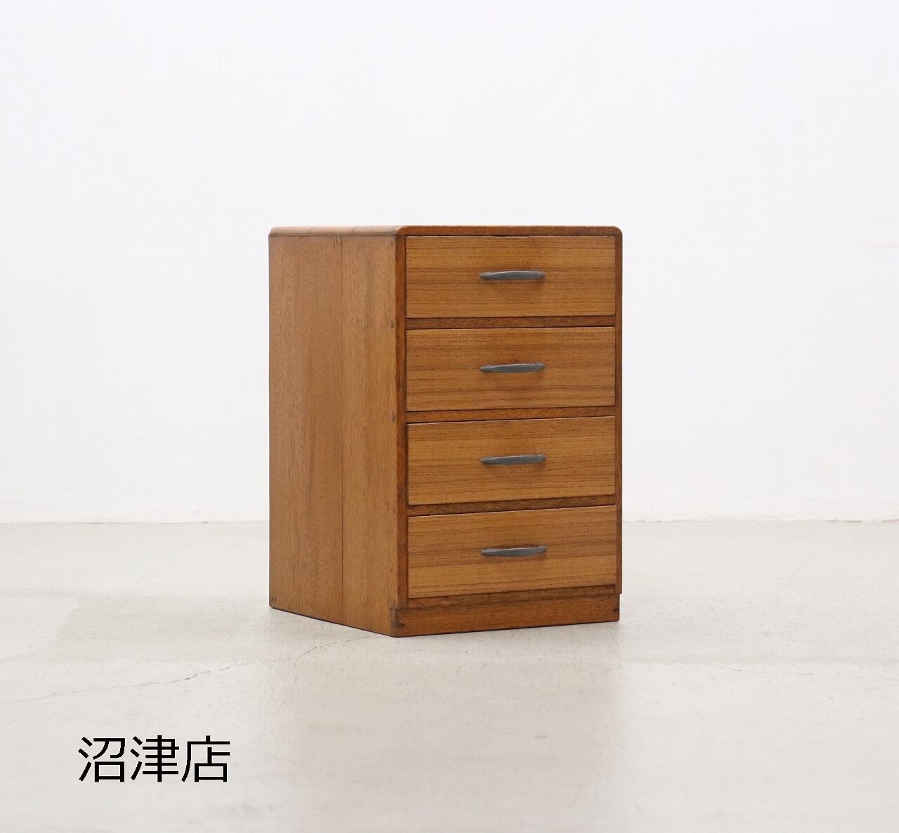 【沼津店】レトロ ラワン無垢材 4杯 小引き出し 収納 抽斗 書類 小物入れ B5 ヴィンテージ PBT18112