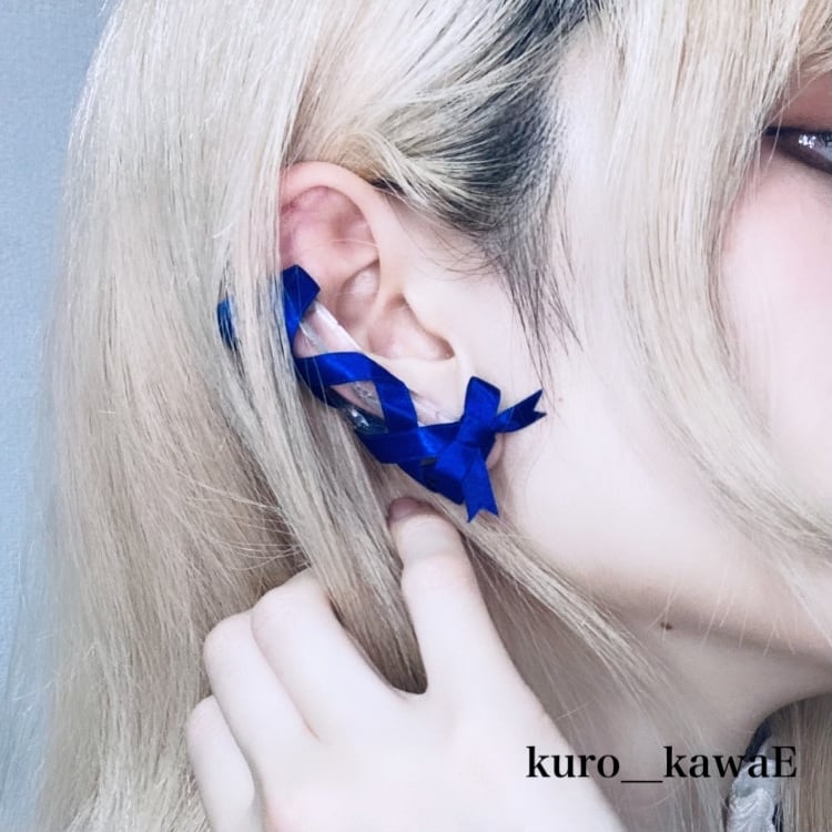 両耳用-編み上げリボンのピアス 】 イヤーカフ ゆめかわ 地雷系 量産型