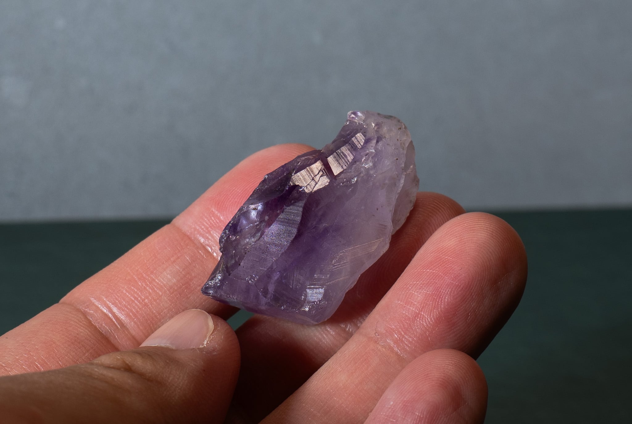 500★特別ご提供★ナチュラルな原石【ブラジル産『紫水晶』ロッククリスタル】❤️ 500☆特別ご提供☆ナチュラルな原石【ブラジル産『紫水晶』ロック