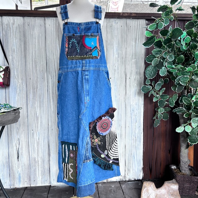 リメイク刺繍サロペット