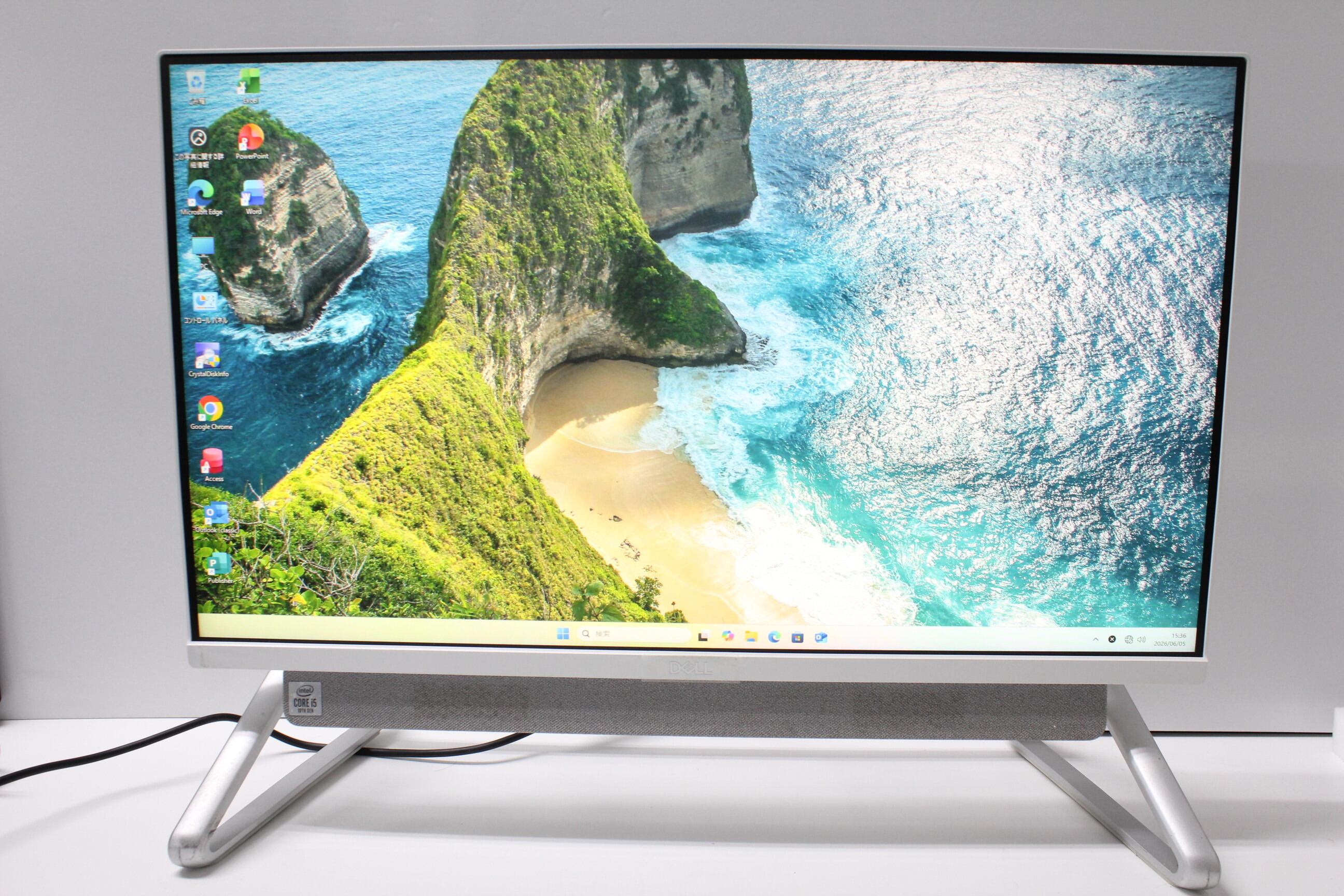 中古ノートパソコン DELL Inspiron 5402 Windows11 core i5-1135G7 中古ノートパソコン DELL Inspiron 5402 Windows11 core i5-1135G7