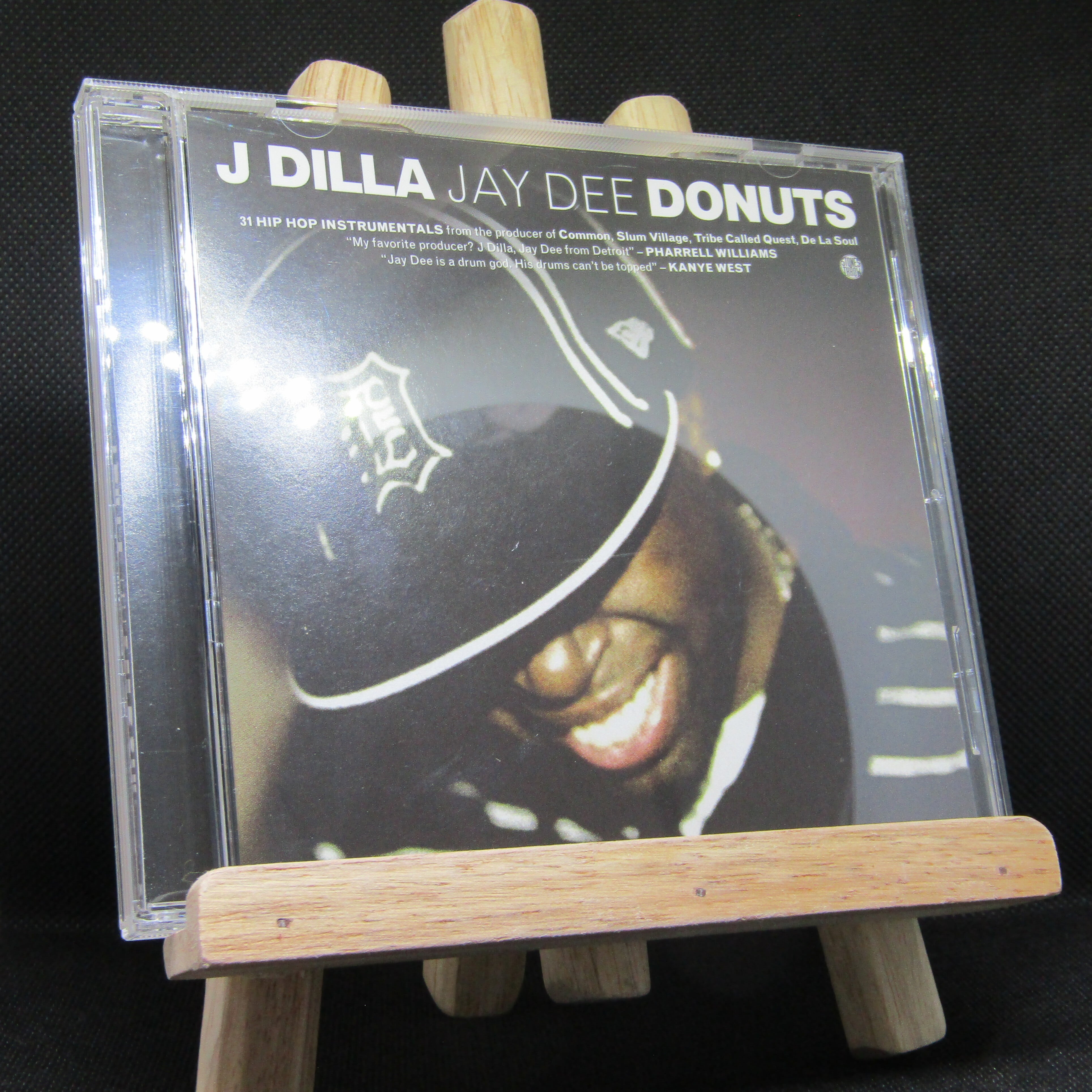 J Dilla / Donuts | THE RADIO SHOPPING