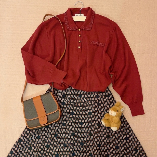 rose lace collar bordeaux knit polo