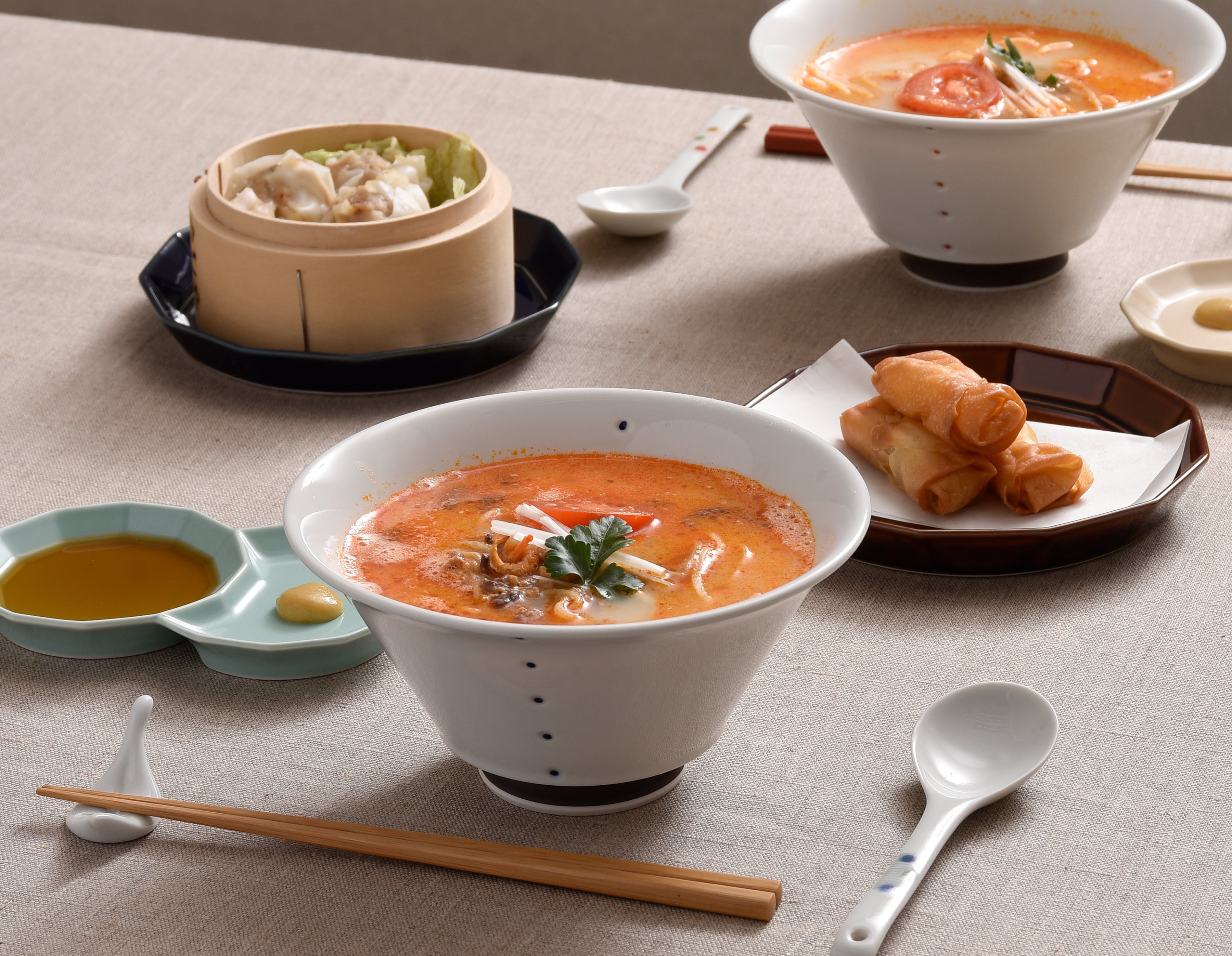 イケメン丼・彫点彩（青） | 重山陶器