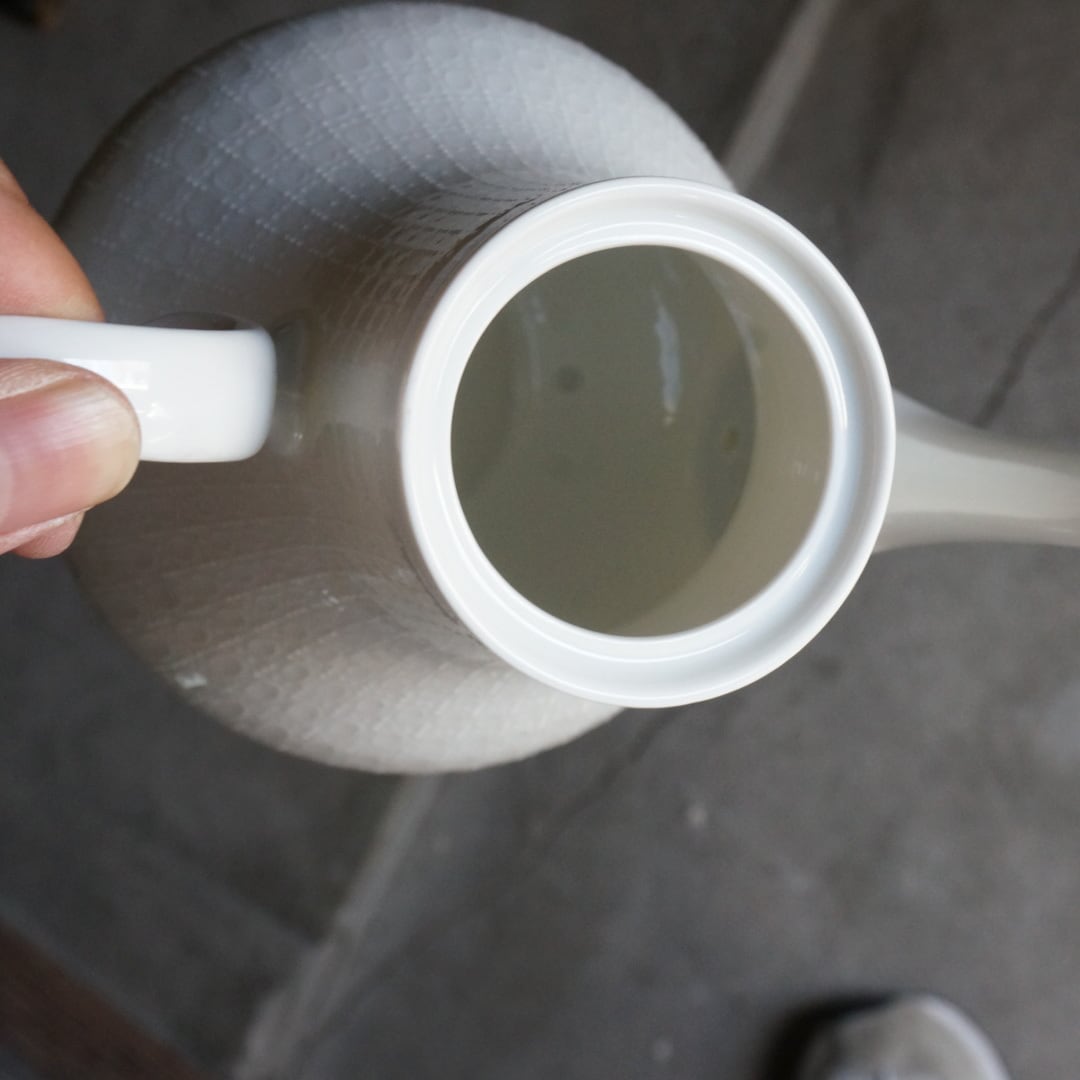 古いドイツの陶器ポット