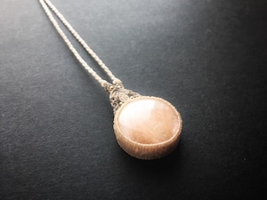 スティルバイト macramé necklace