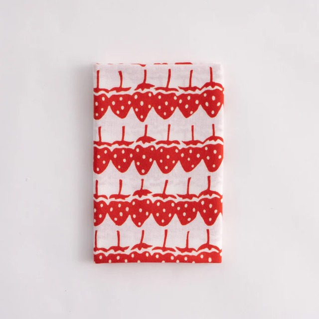 かまわぬ　てぬぐい　「いちご」