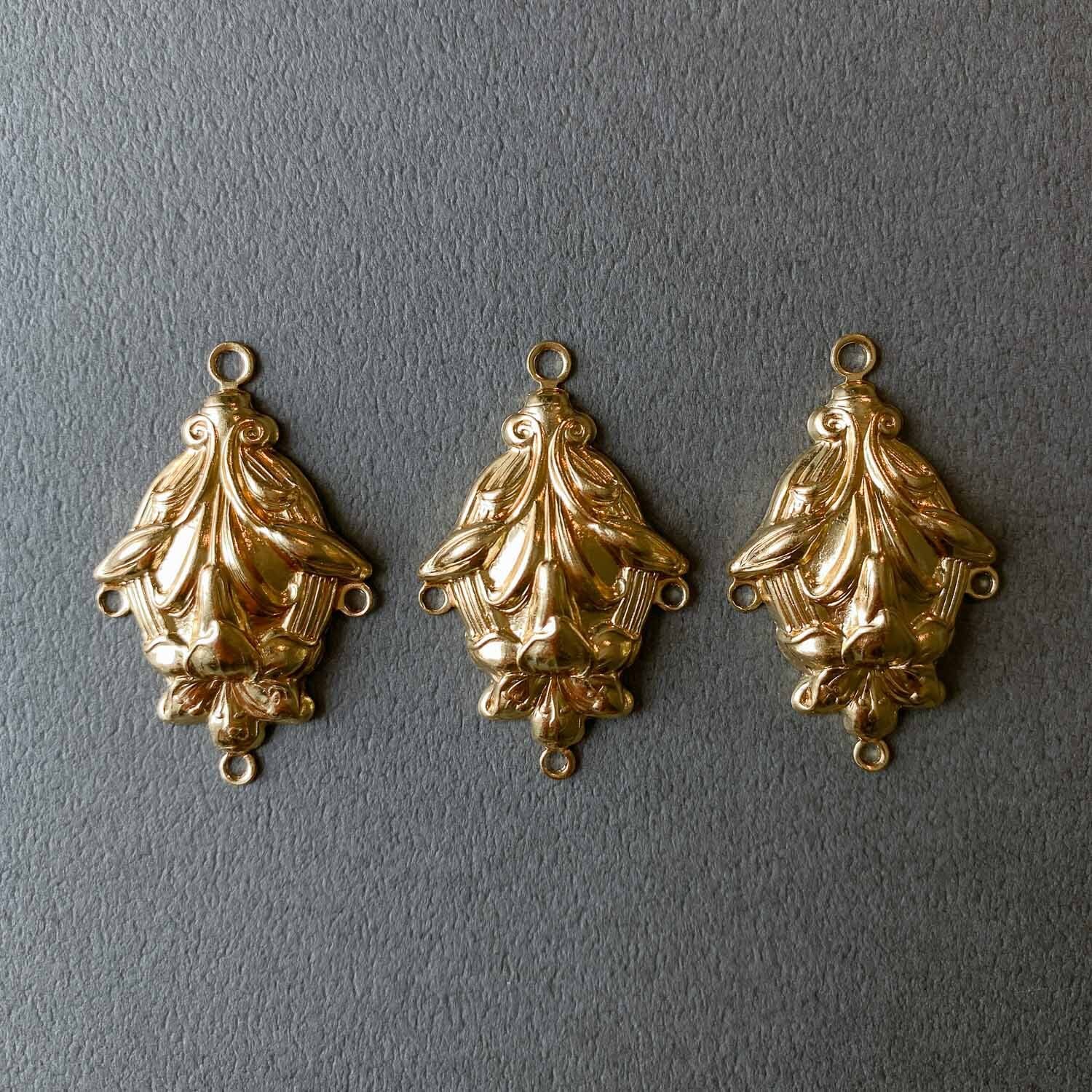 最終入荷〉USA真鍮 逆さ一輪花チャーム（下3カン） | Dua-アクセサリー