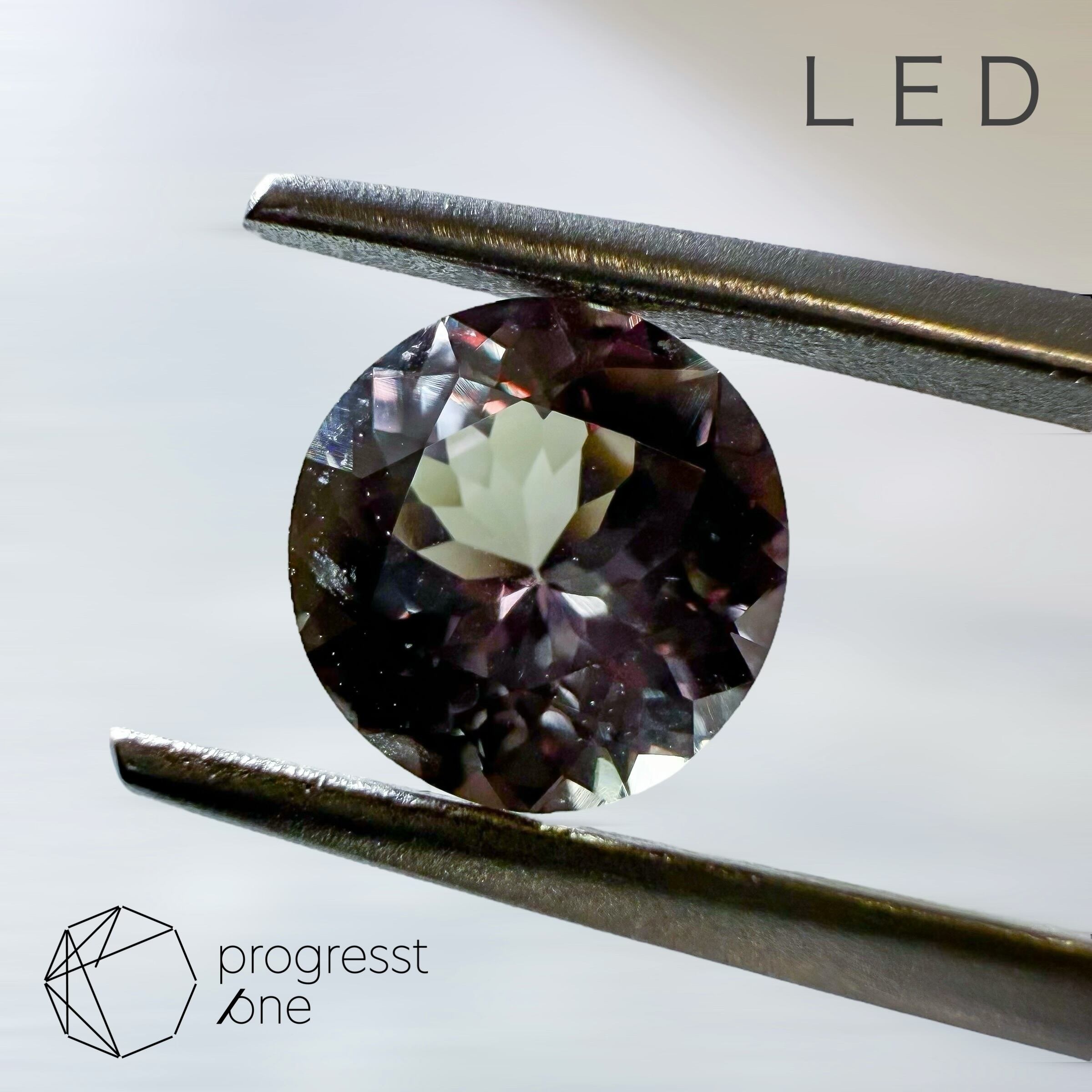 合成カラーチェンジサファイア1.32ct | progresstone