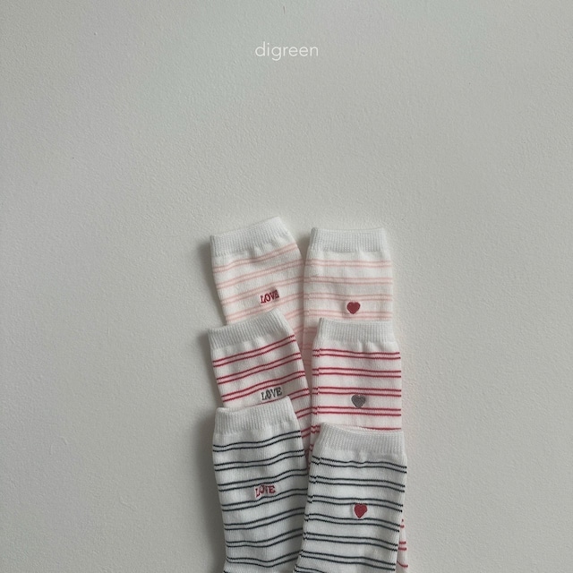 【即納】stripe love socks / digreen