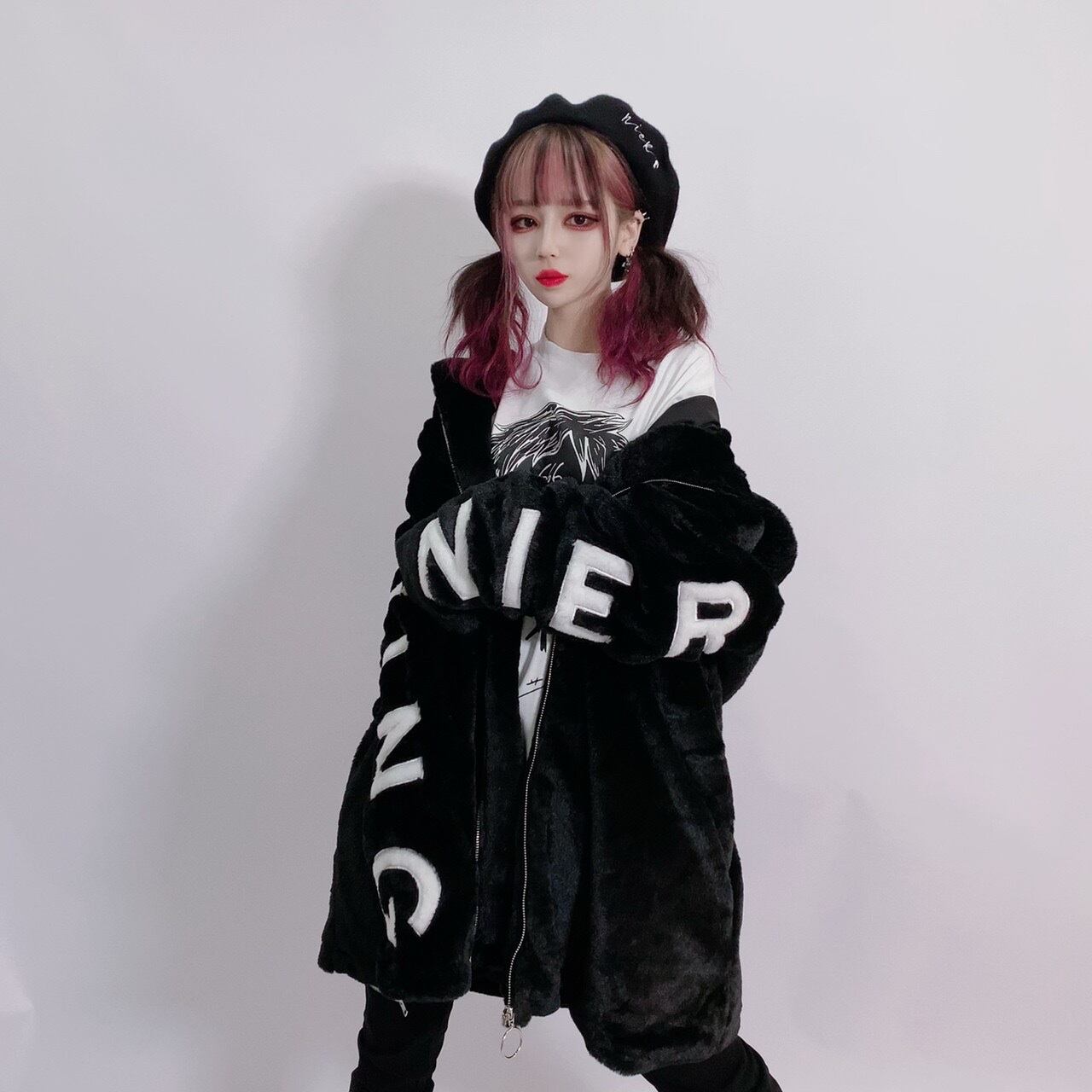 NieR 超ふわもこ ZIP OUTER【猫耳付き】