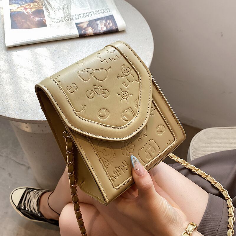 サマーミニレッドスタイル 夏物 メッセンジャーバッグ ミニバッグ Tiancai_Wing_Bag57870668860