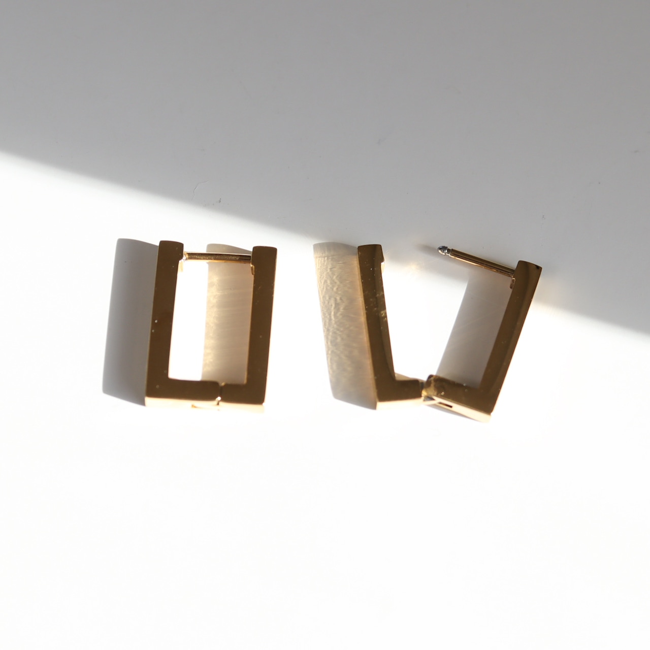 1/23(金)新作発売*stainless square pierce