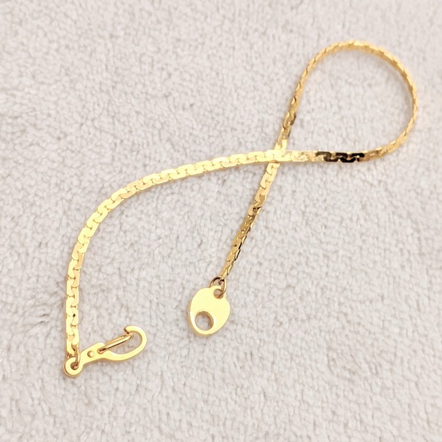 -courreges- vintage gold-chain bracelet