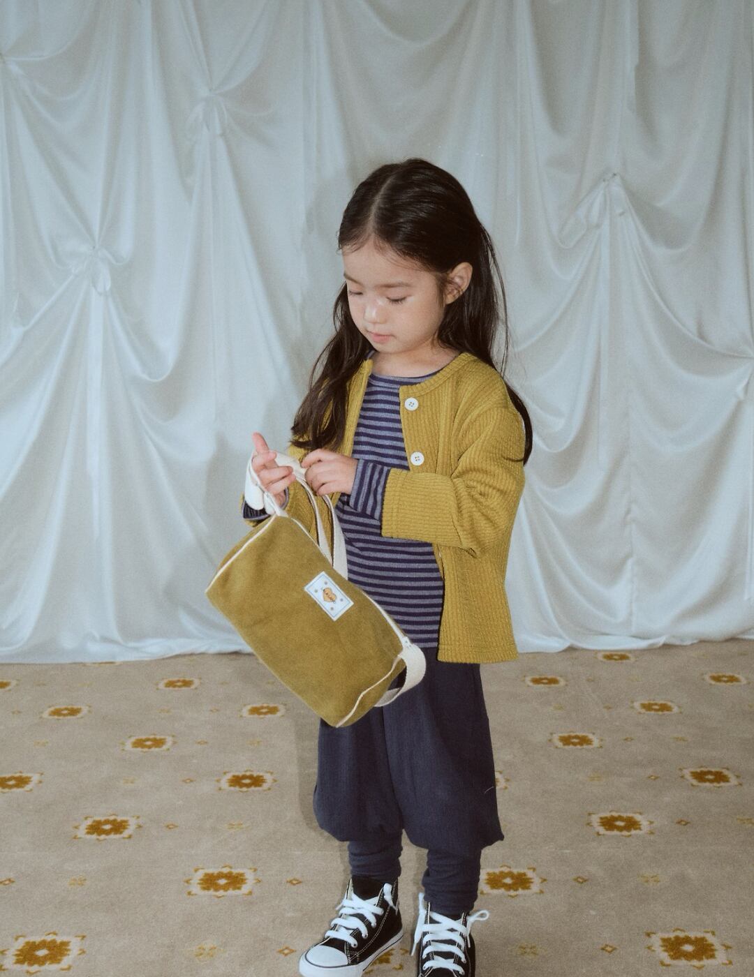 送料無料【予約】/ 円形ゴールデンクロスバッグ /lalaland