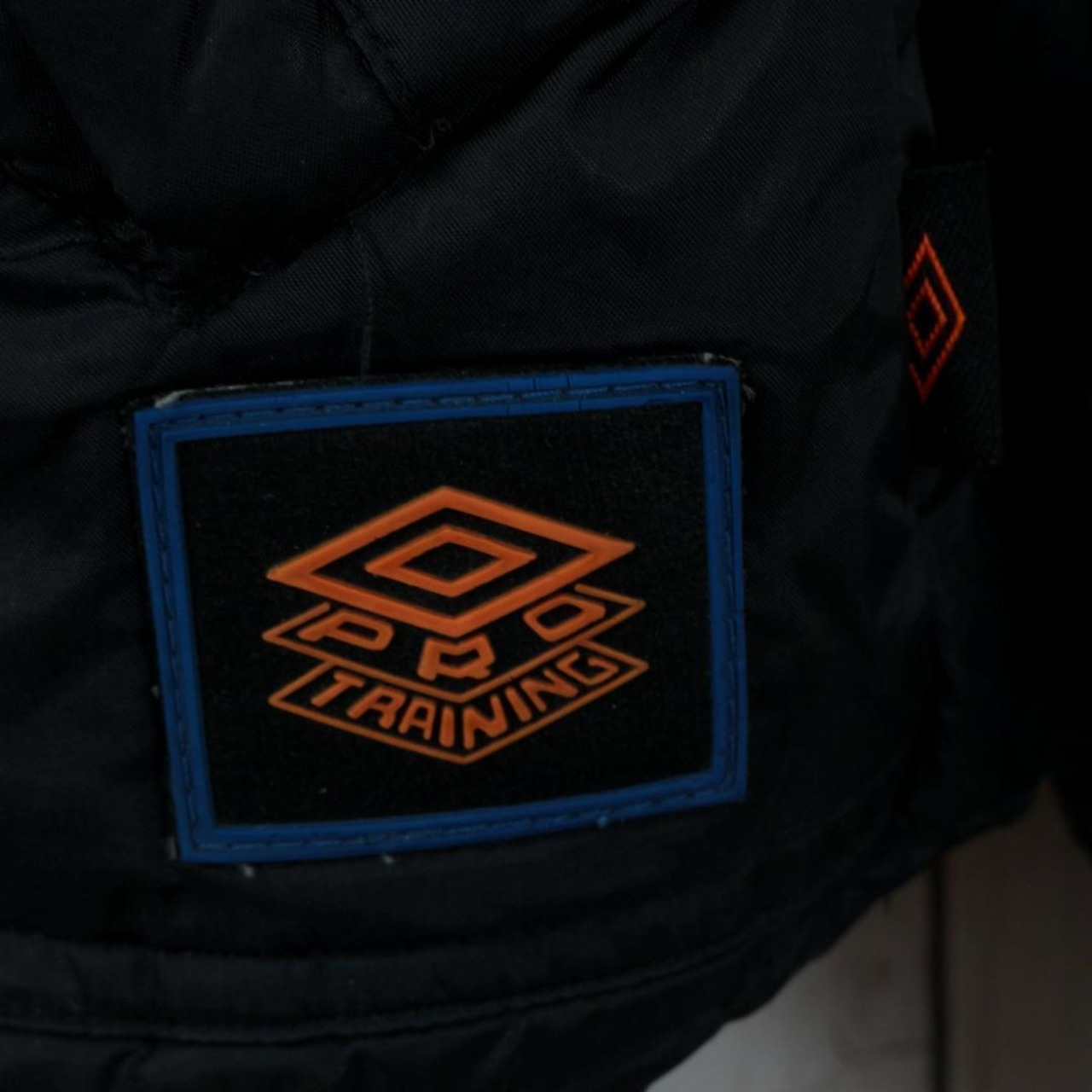 UMBRO アンブロ 中綿 ジャケット 刺繍ロゴ 90s プロトレーニング 