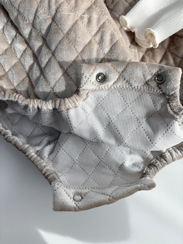 ꒰ 即納 ꒱ champagne rompers