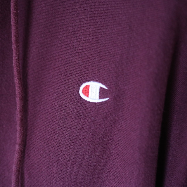 "Champion" bordeaux color over silhouette reverse wave sweat parka