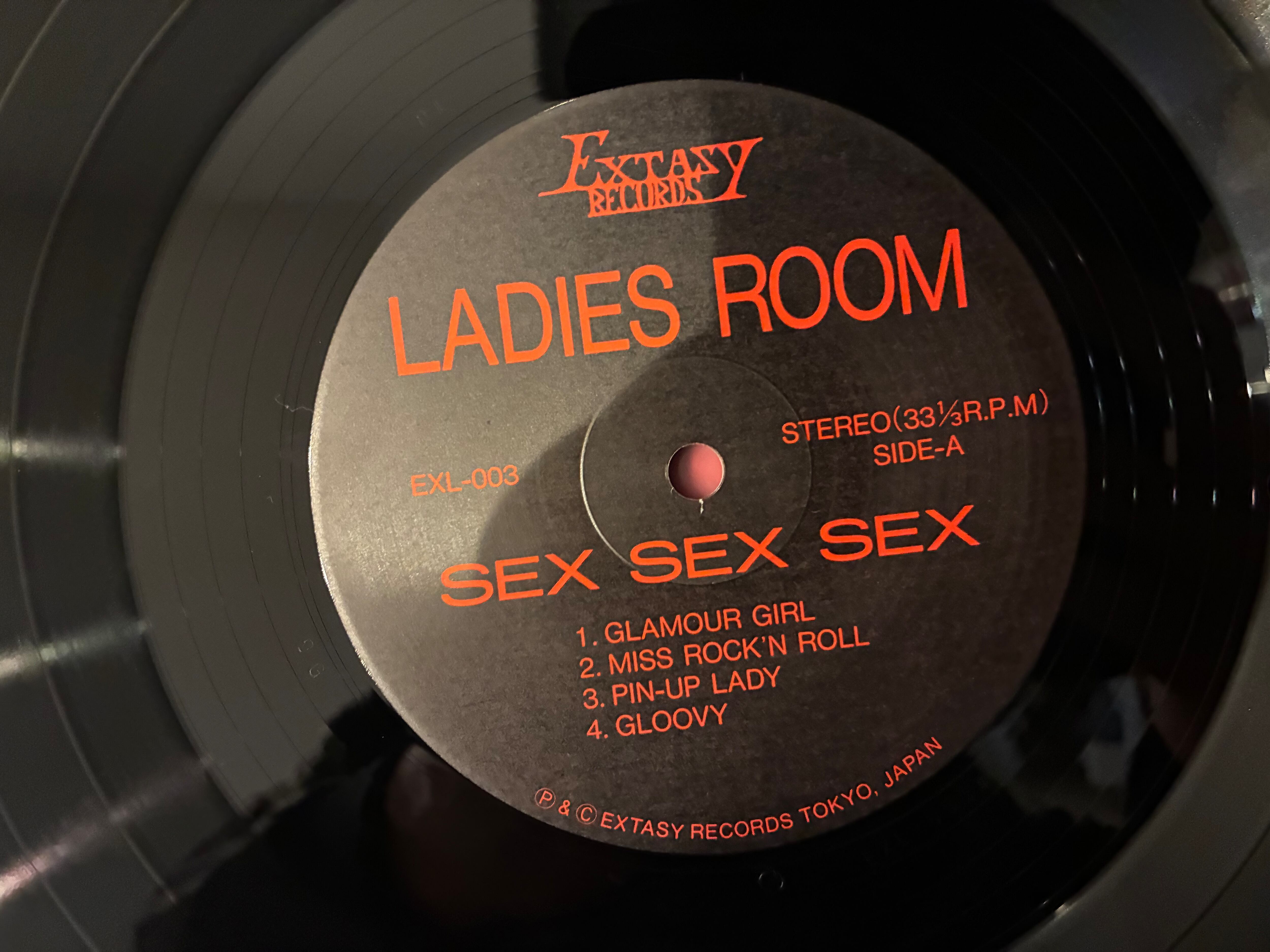 LADIES ROOM / SEX SEX SEX | sixteen records (シックスティーンレコード)
