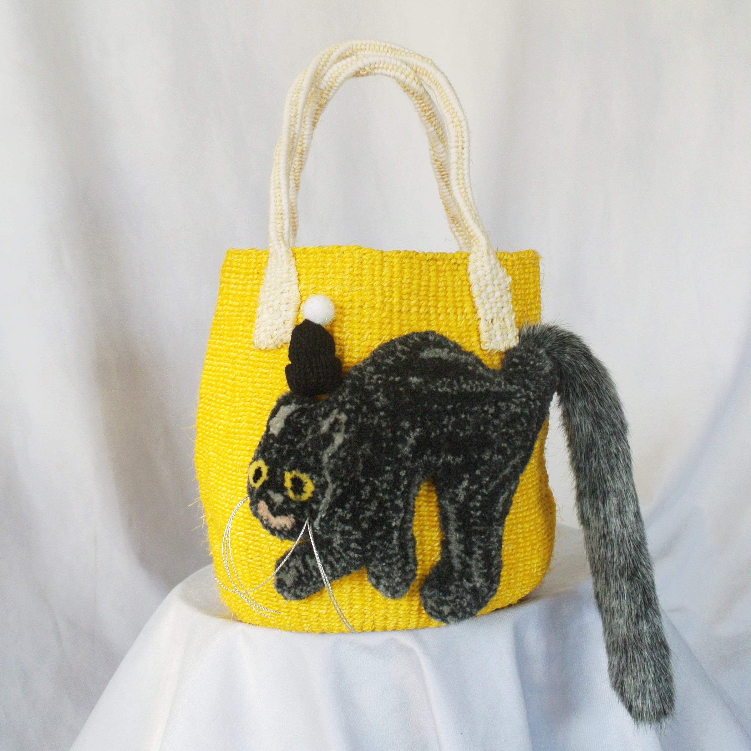 CAT IN DA HOUSE ! かごバッグ　キャットインダハウス　虎　トラ CAT IN DA HOUSE ! かごバッグ キャットインダハウス 虎 トラ CAT IN