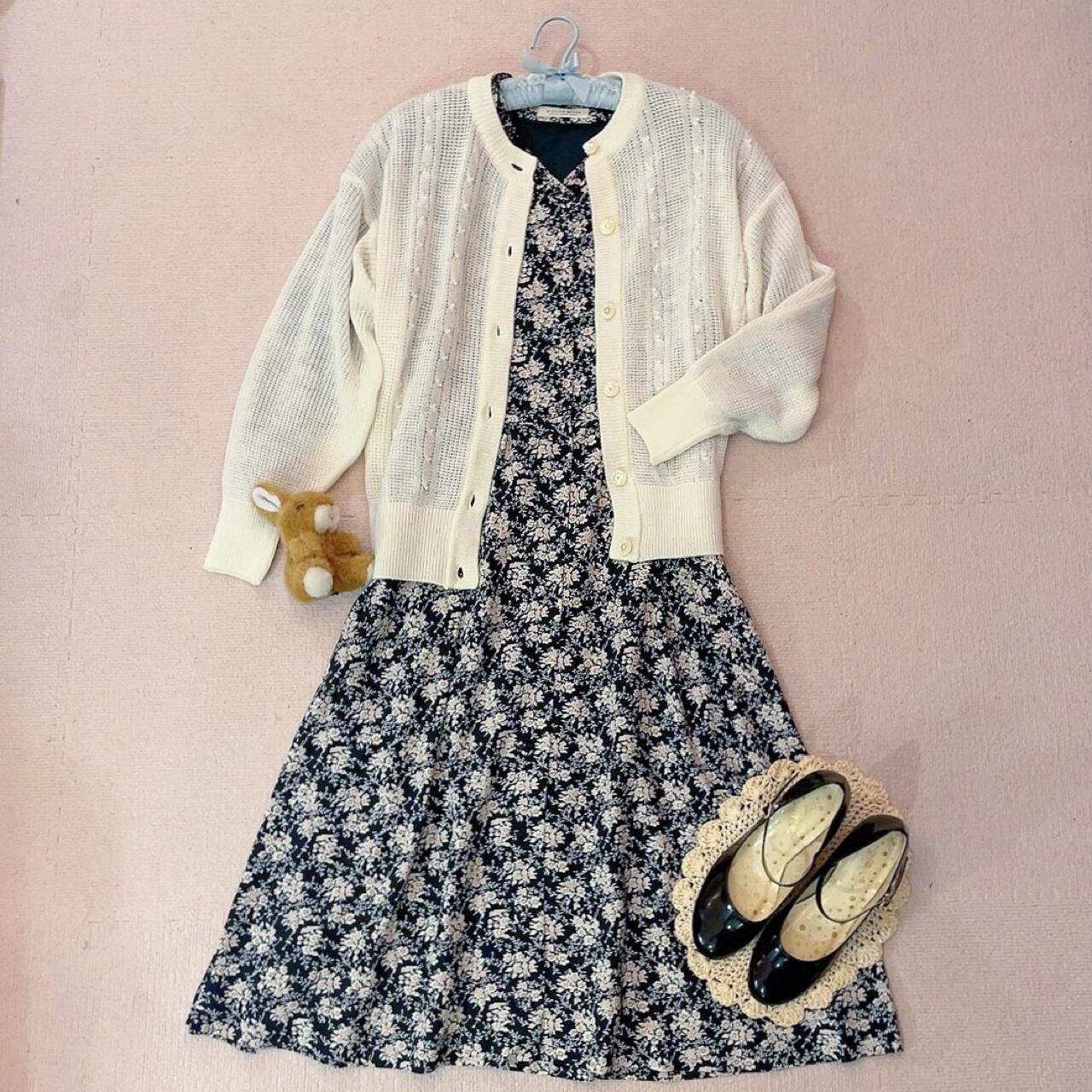 neck frill white flower one-piece