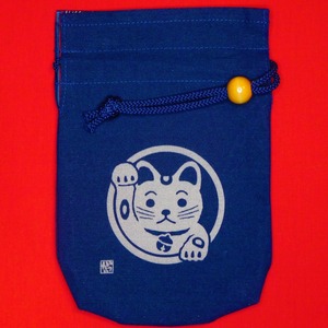 巾着袋 “招き猫” (小) 藍色