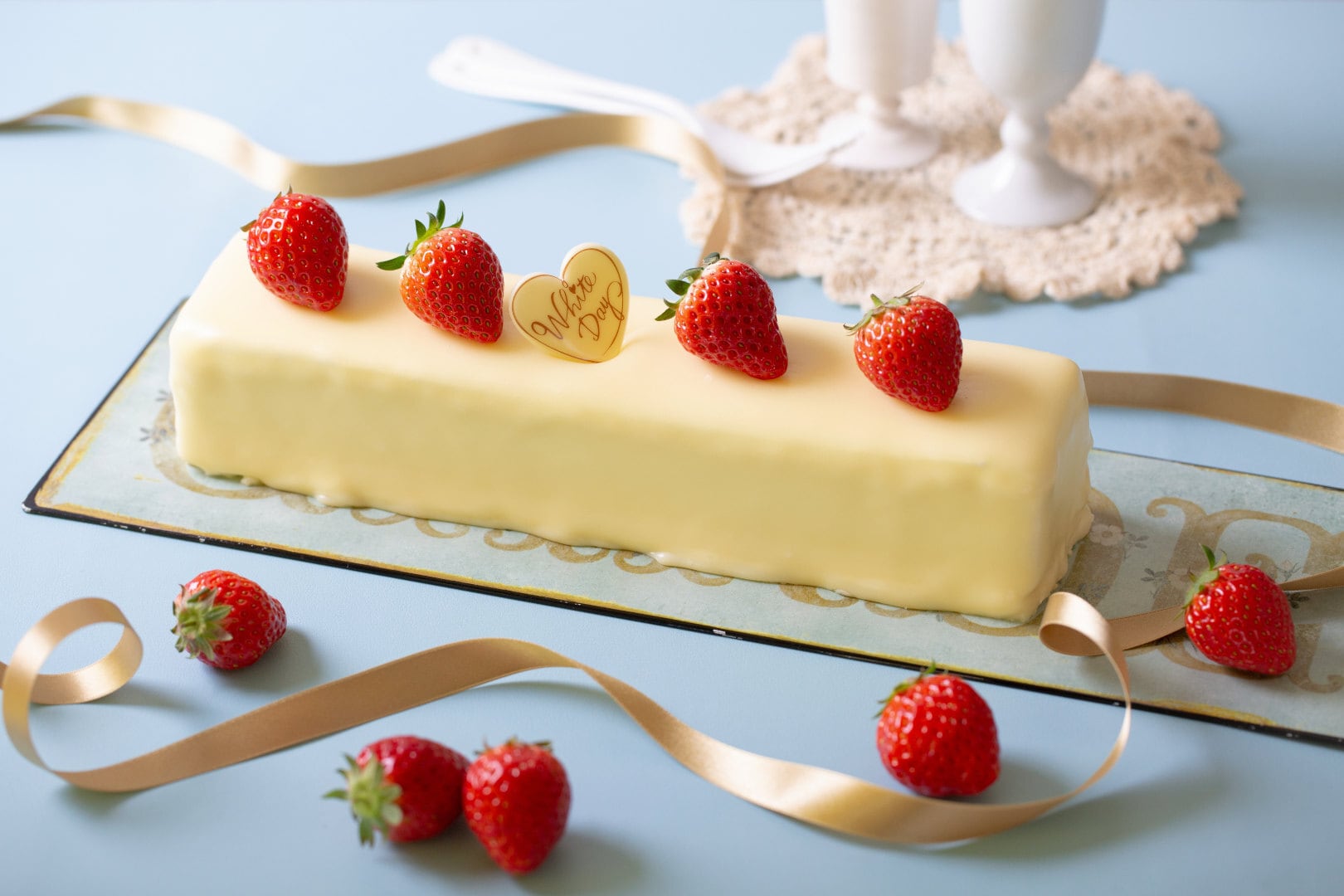 [期間限定]　ホワイト BOXケーキ　