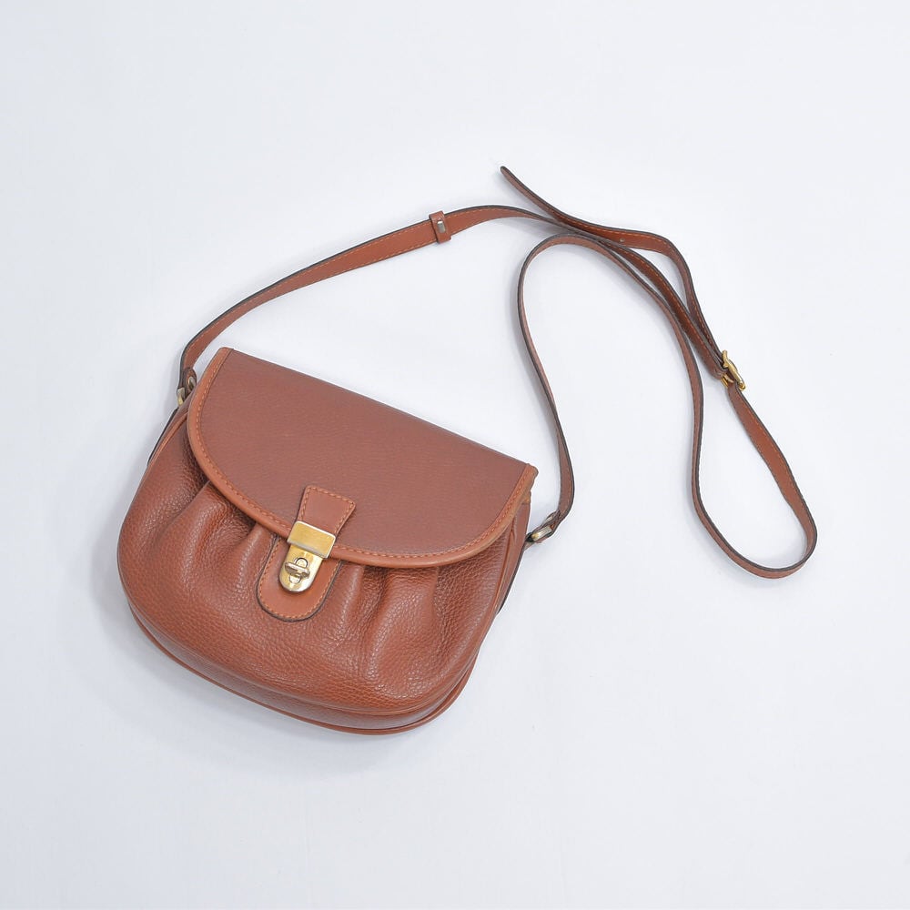 80s-90s イタリア製 Used レザーショルダーバッグ 本革 シボ革 ターンロック ブラウン ヴィンテージ ビンテージ 古着 レディース