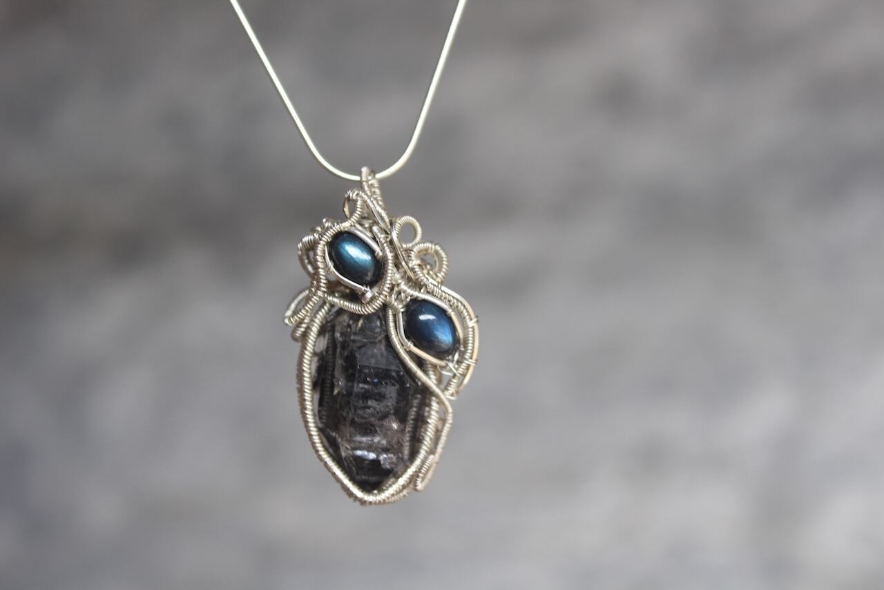 Cairngorm & Dark blue Labradorite silver925 wire wrapping pendant