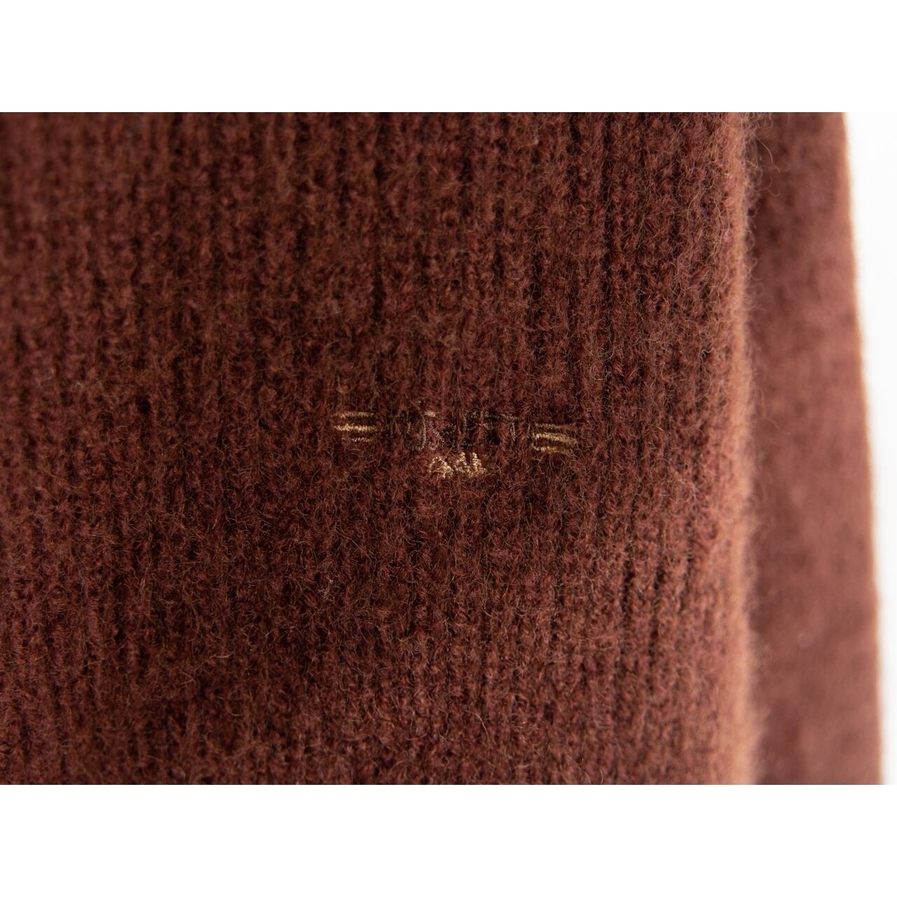 【TUSRETTI ITALY】100% Wool Crew Neck Sweater（ウールクルーネックセーター ）