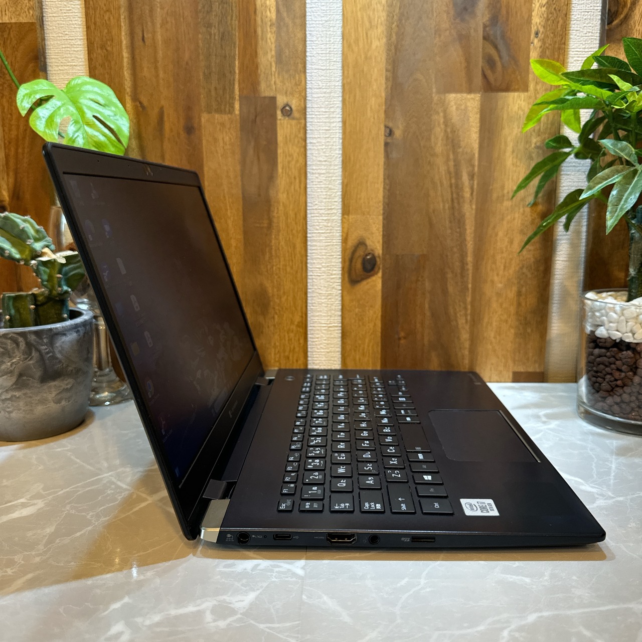 2020年式 Dynabook G83/FP 第10世代 Core i7/メモリ8GB/256GB SSD ハイスペックノートPC