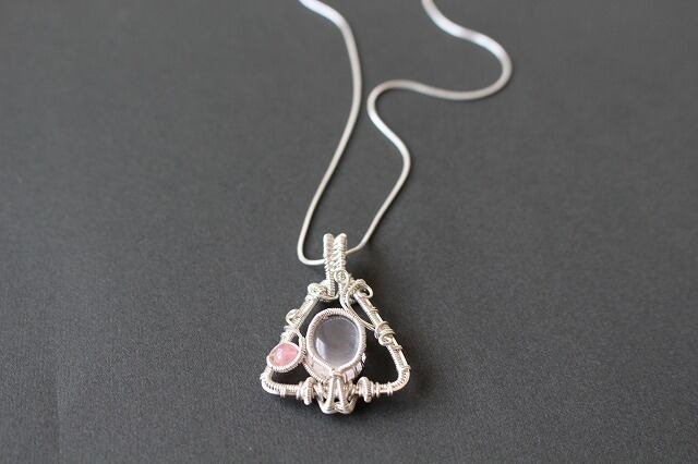 Rose quartz silver925 wirewrapping pendant