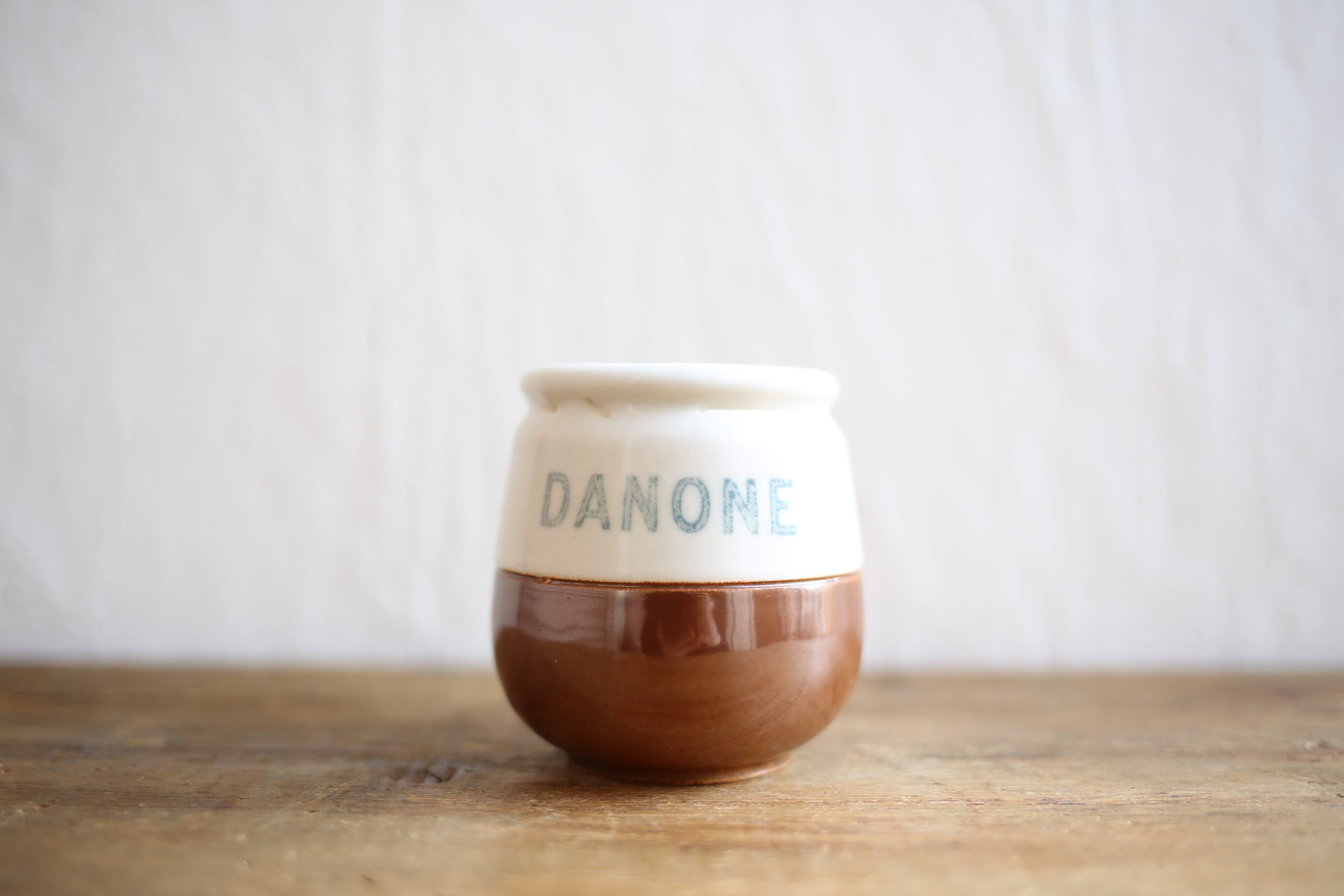 フランス アンティーク 『DANONE』ダノン 陶器製 ヨーグルトポット N