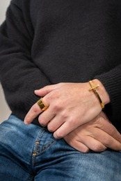 【cross bangle】 / GOLD