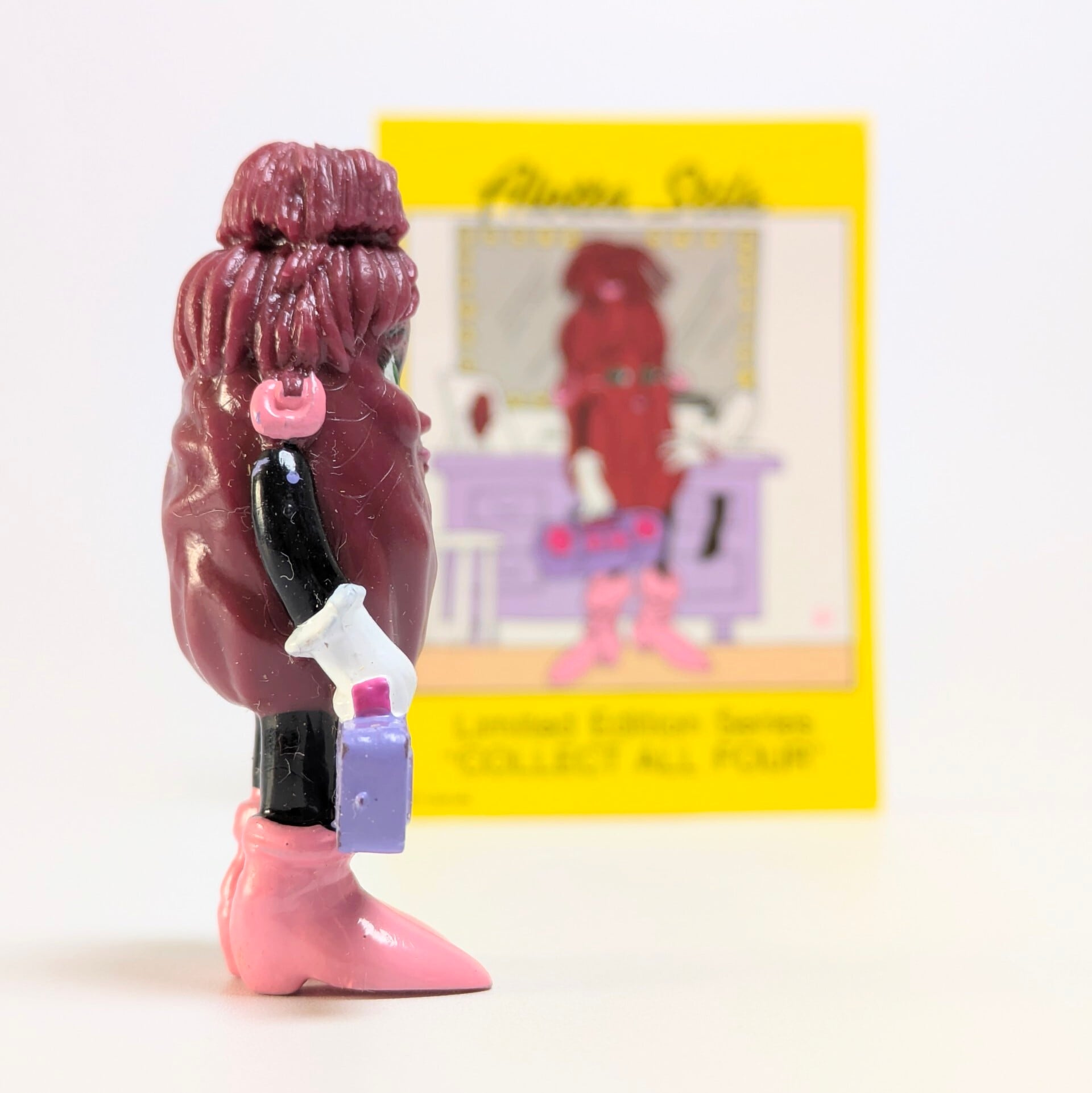 ☆ VINTAGE 1991 ☆ 【 California Raisins（カリフォルニアレーズン）】『 Alotta Stile ( アロッタ・スタイル ) / Hardee's / CARD有り 』 ハーディーズ ミールトイシリーズ / PVC フィギュア ビンテージトイ 〚アメリカン雑貨 アメトイ〛