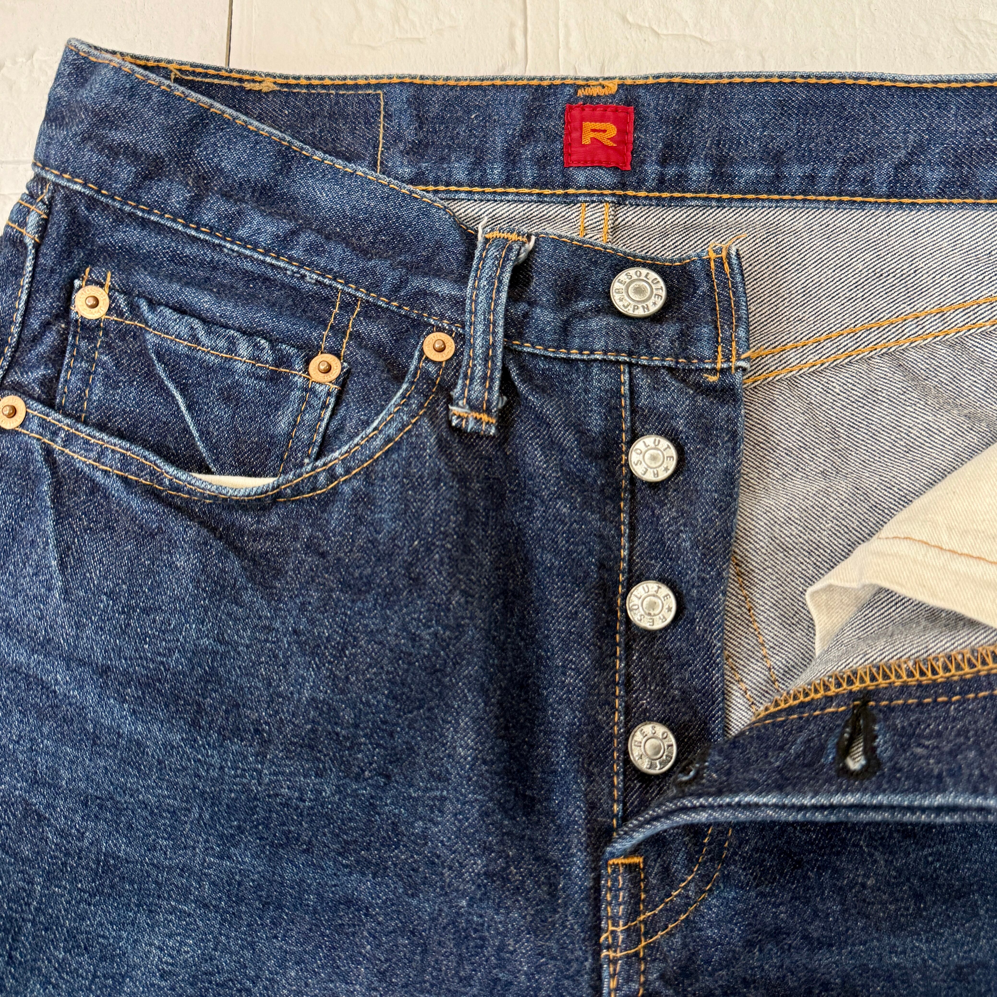 RESOLUTE 710 ストレート デニム (ネイビー、W28 L31 ) | Kakko