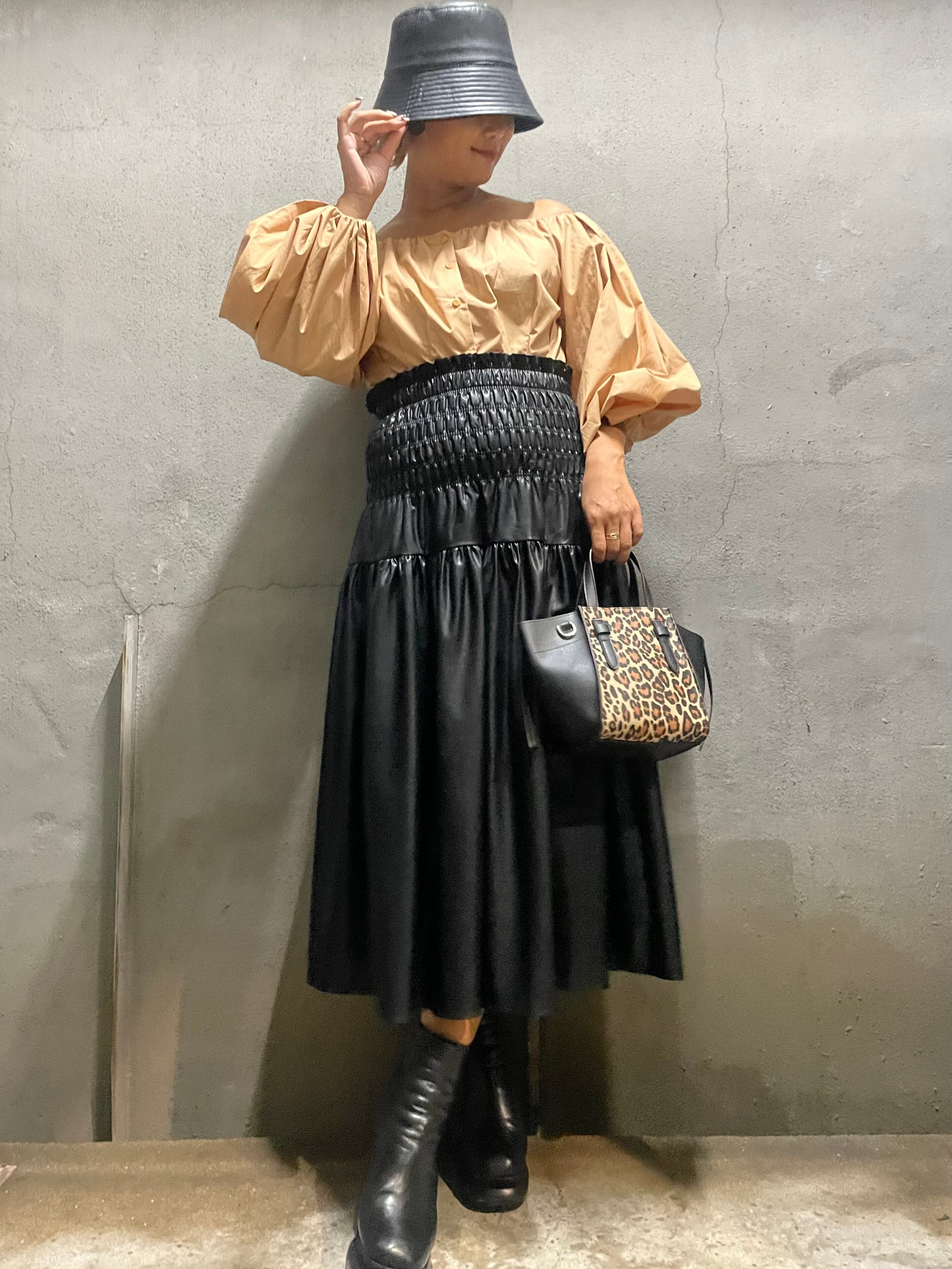 eco leather shirring gather long skirt スカート デザインスカート