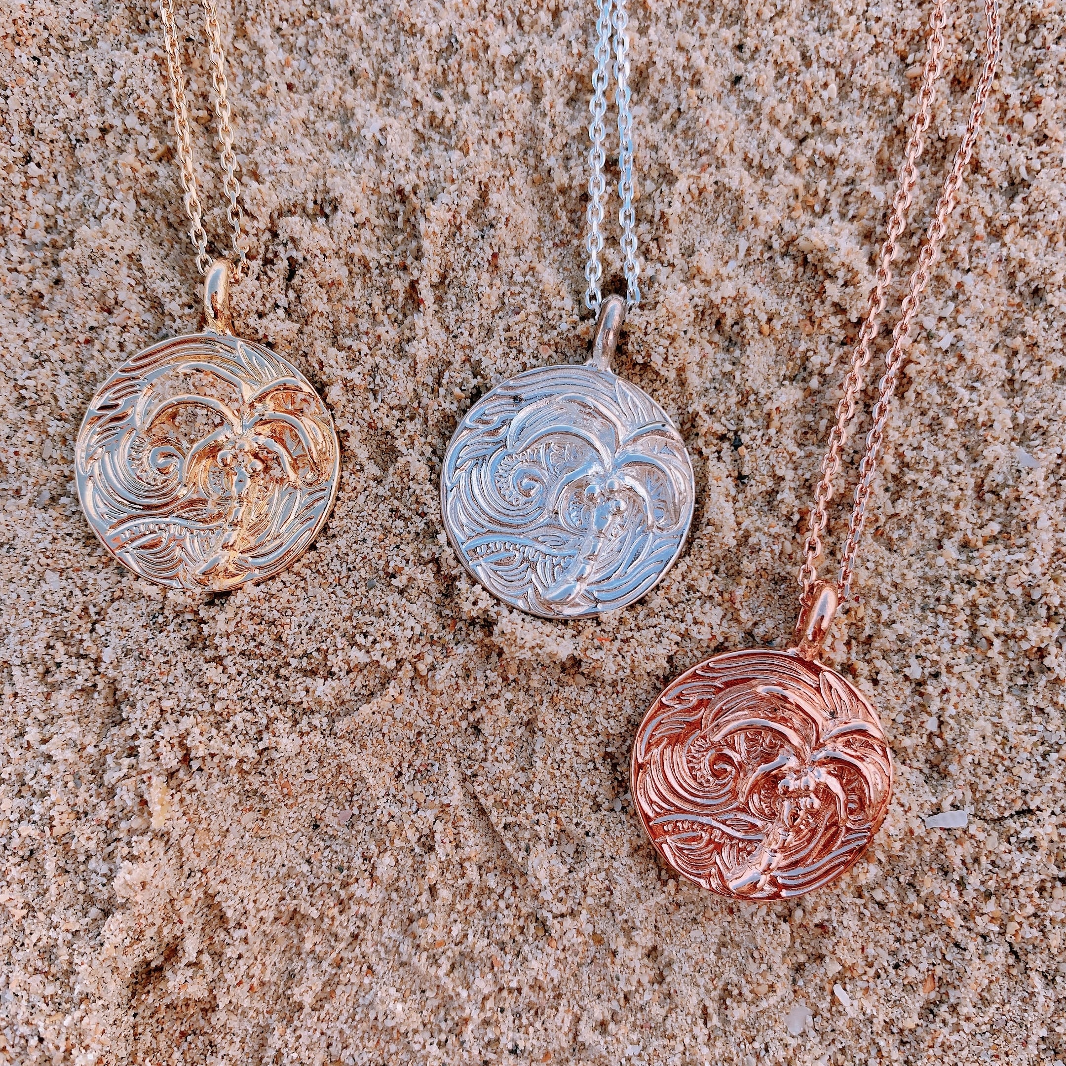 LIFE is 24KgpオリジナルハワイアンジュエリーネックレスBOX付き(ゴールド) ￥8900＋tax