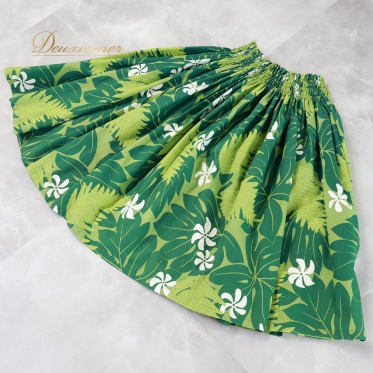 フラダンス 衣装 パウスカート グリーン系 ハワイアンプリント 花柄 フラワー 植物柄 フラワープリント レッスン 練習 アロハ かわいい おしゃれ 華やか 鮮やか ホワイト系 緑 黄緑 白 フラ ダンス フラワー柄 パウスカート レディース ハワイ レッスン着 ダンス衣装 ビビッドカラー