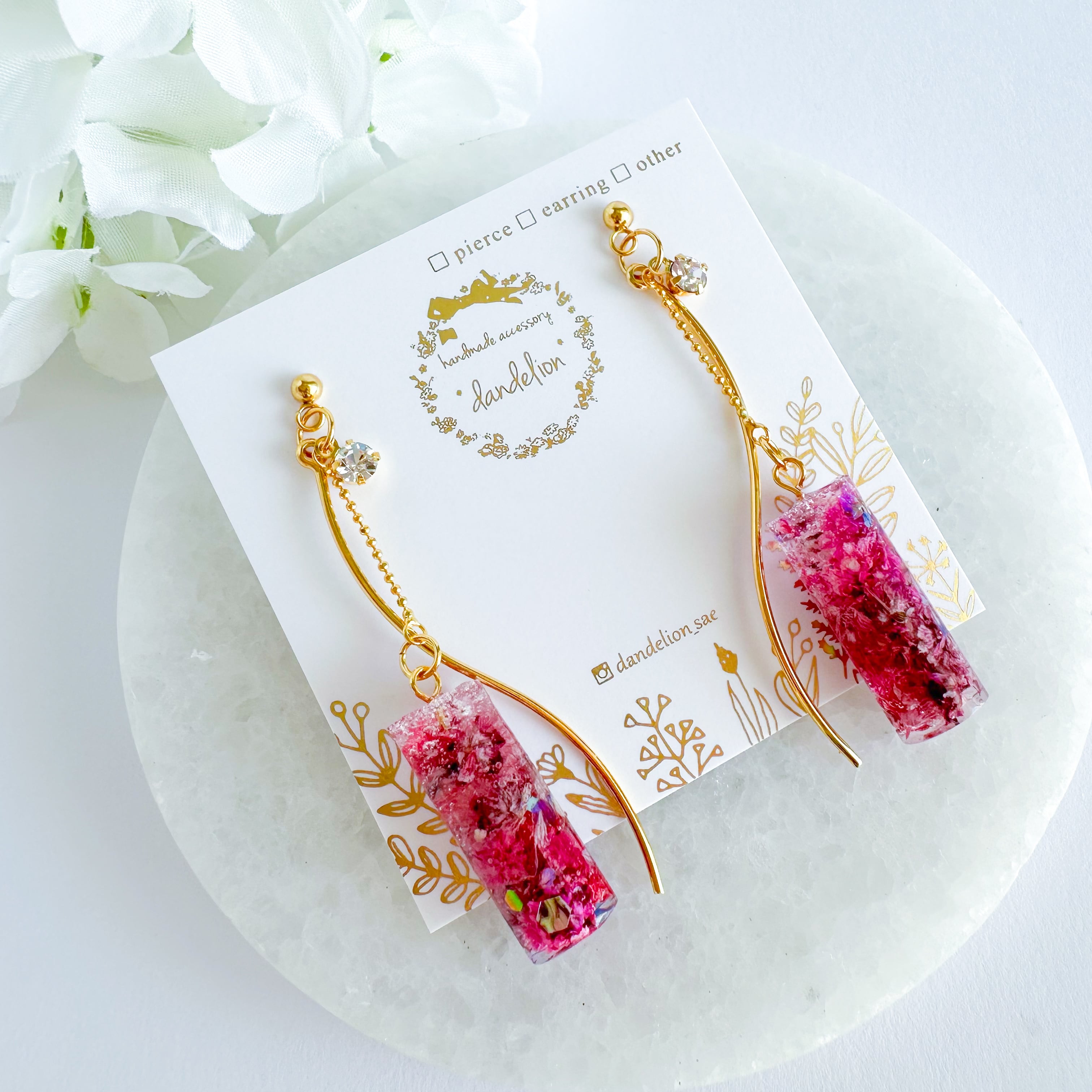 紫ピンク花ハーバリウム風円柱ピアス/イヤリング | *dandelion* ガラス