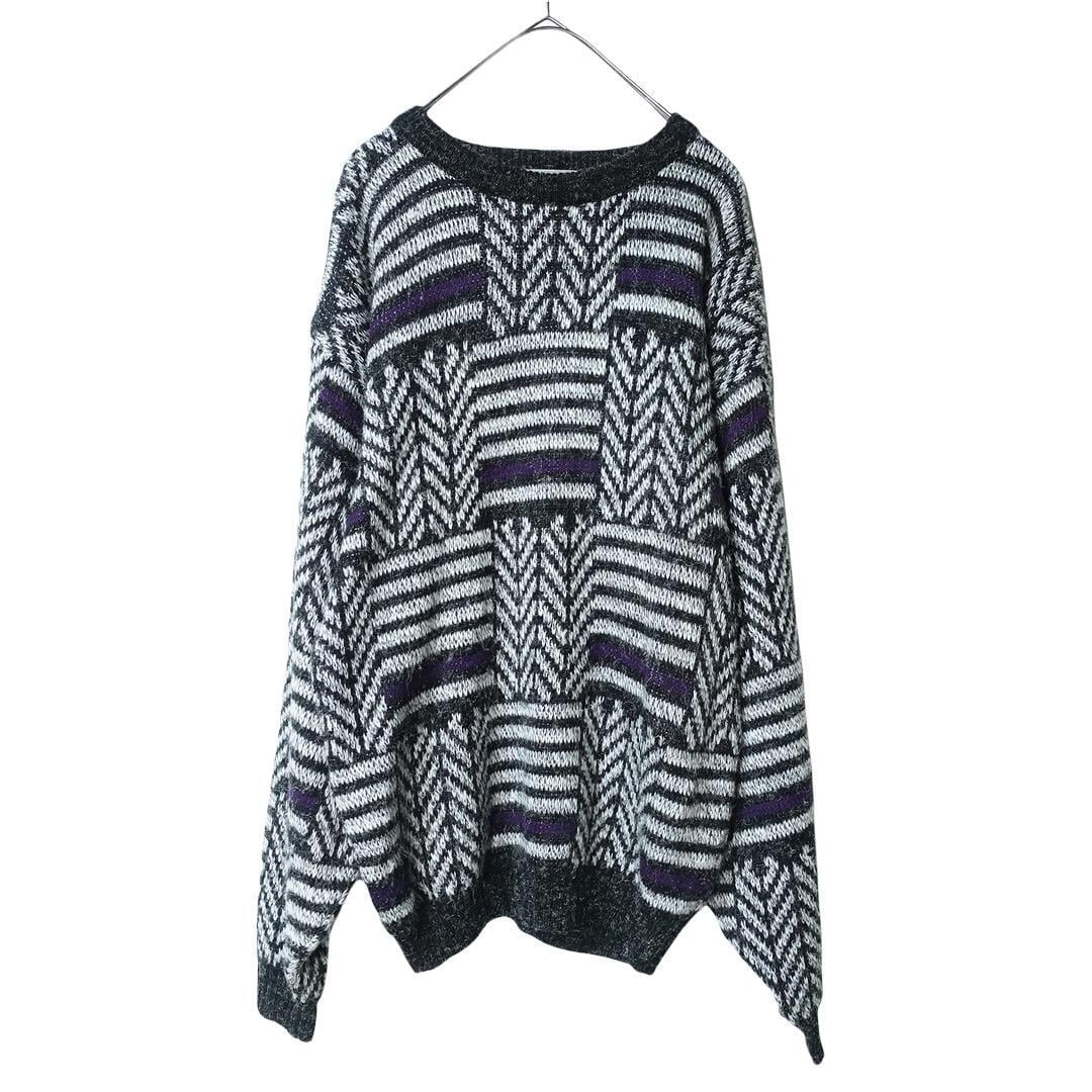 Geometric pattern design knit