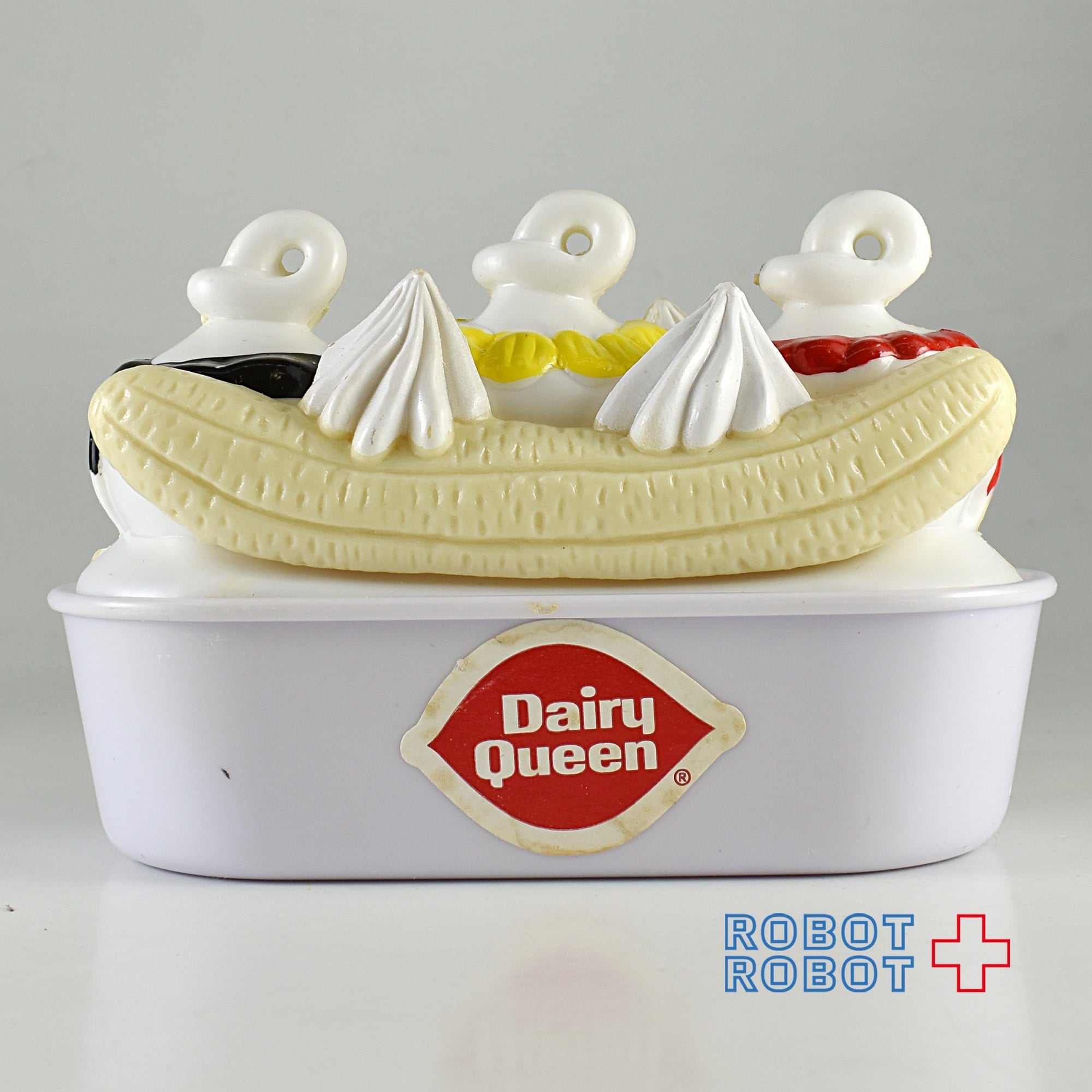 デイリークイーン バナナスプリット おもちゃ | ROBOTROBOT