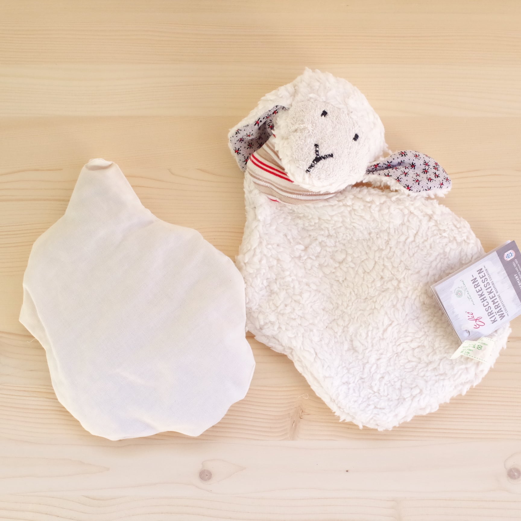 Efie チェリーピロー ひつじ | 木のおもちゃ専門店 おもちゃ箱