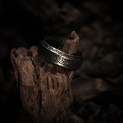 NORD_014. ORMR DRAGON RING / vintage silver