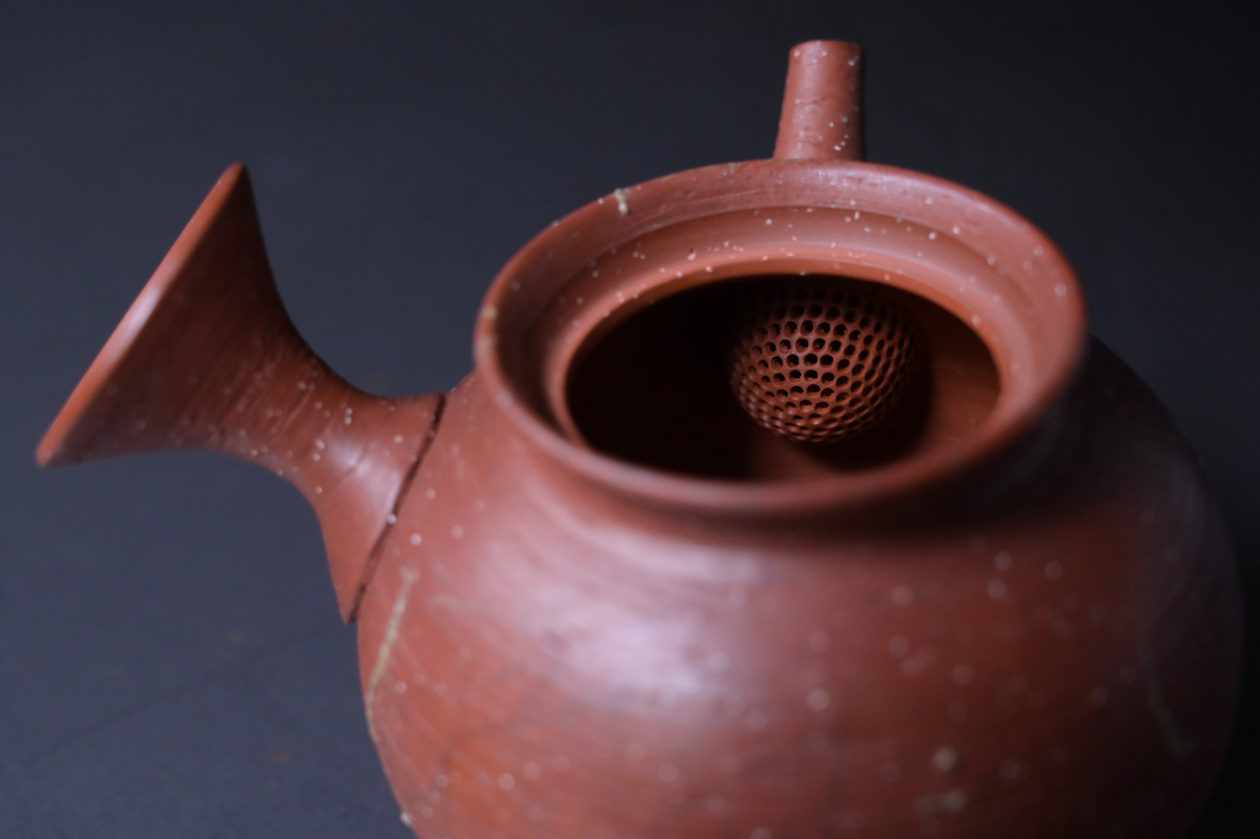 吉川雪月 朱泥梨皮窯変藻掛 茶注 | 鎌倉倶楽部 茶寮