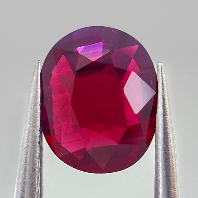 非加熱 ルビー 1.15ct ソーティング付き ルース オーバル
