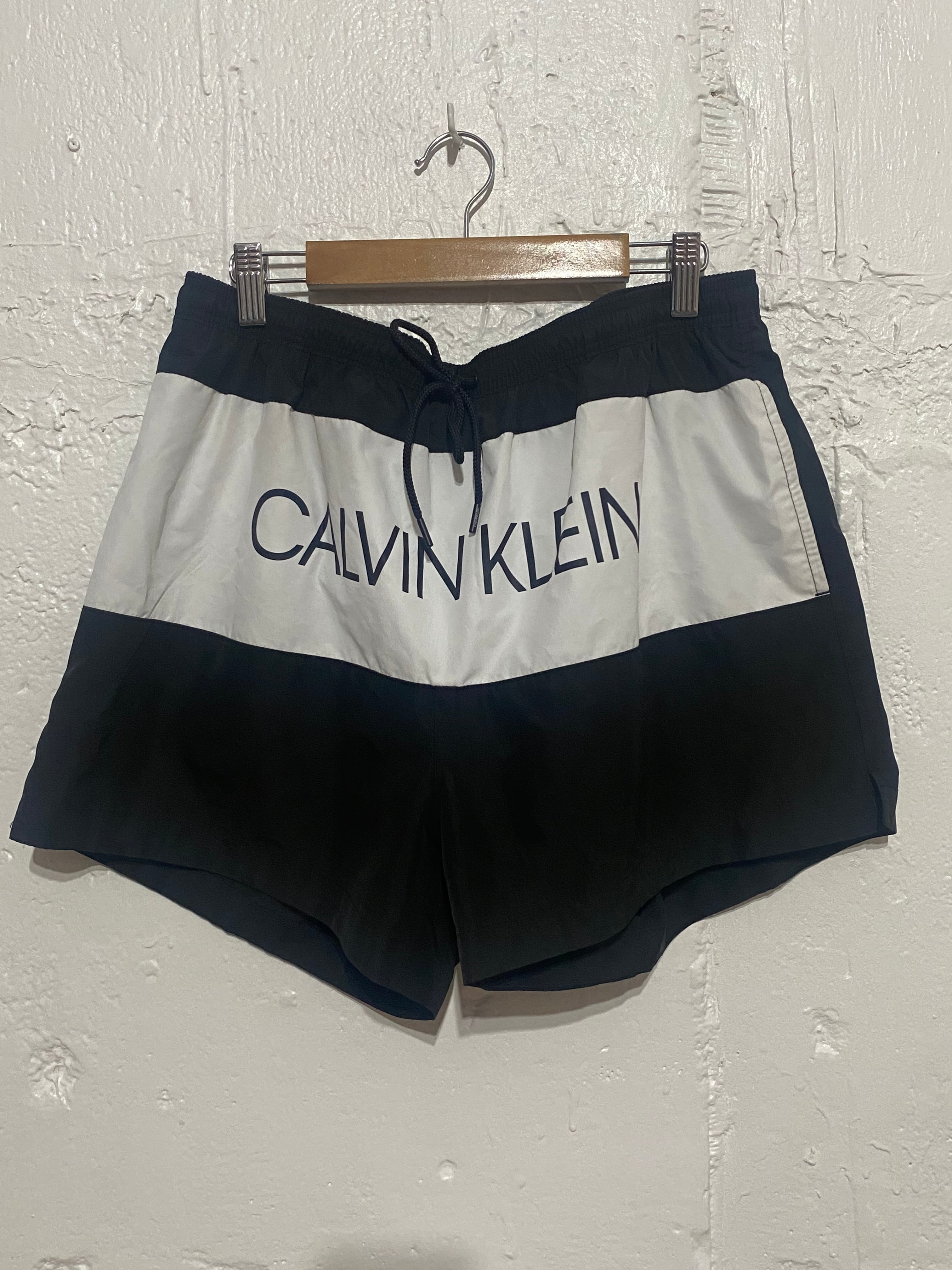 BUTTSTAIN!ANTI FASHION!